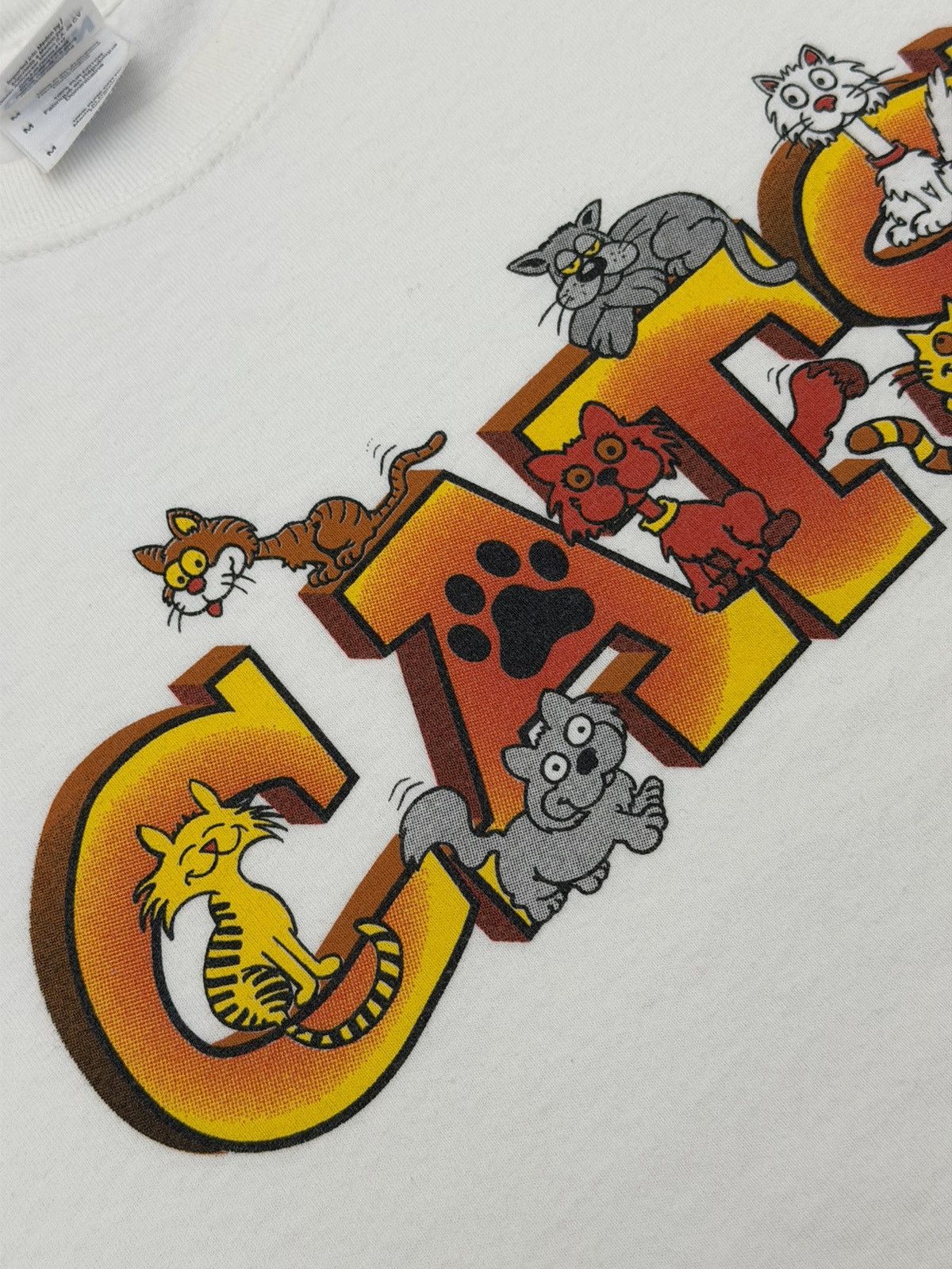 Gildan Vintage Y2K Cats Graphic T Shirt Size Medium White Size US M / EU 48-50 / 2 - 5 Thumbnail