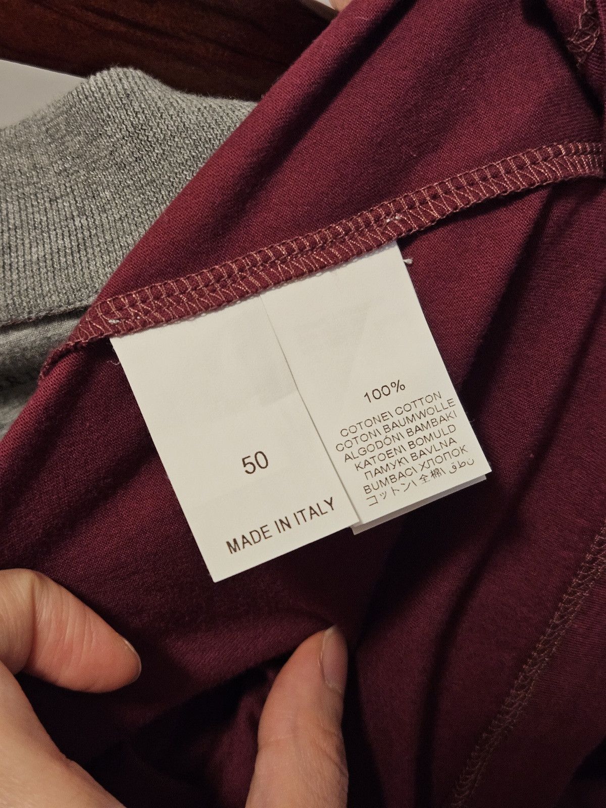 Brunello Cucinelli Burgundy V-neck T-shirt Size US M / EU 48-50 / 2 - 4 Thumbnail