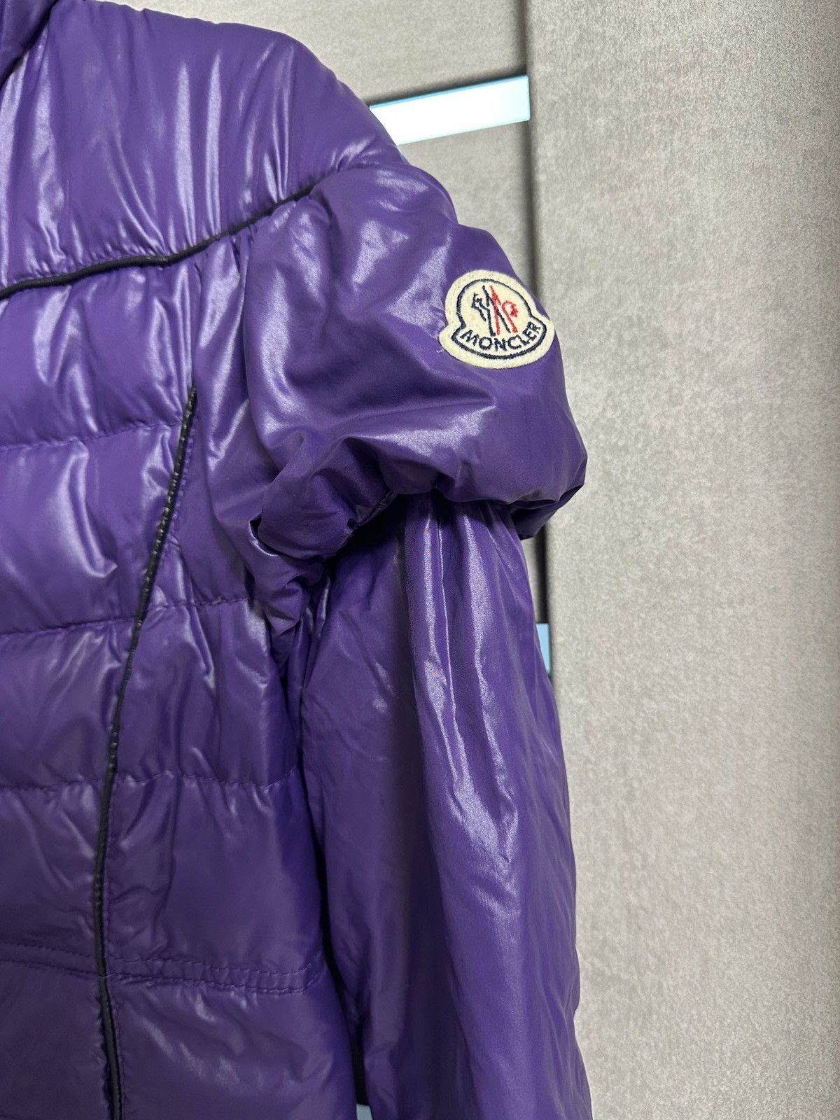 Moncler Moncler Down jacket vintage Size M / US 6-8 / IT 42-44 - 3 Thumbnail