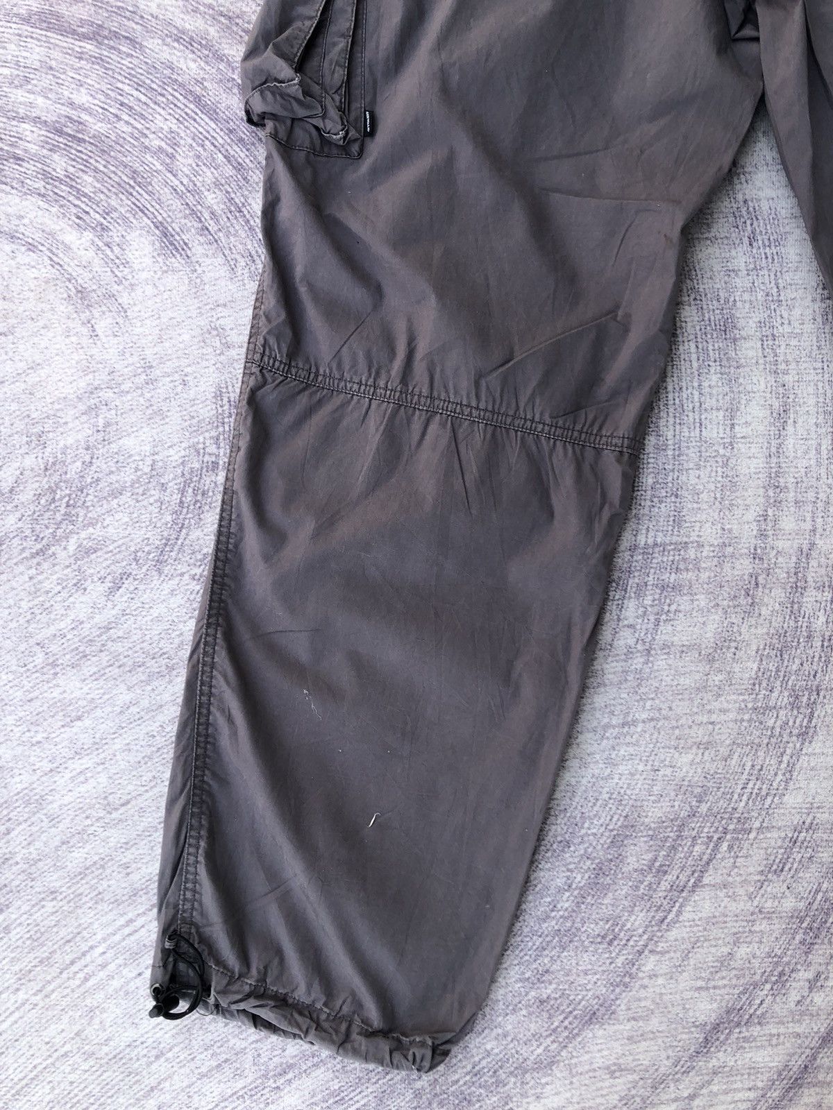 Airwalk Faded Cargo Airwalk Beggie Style With 6 Pocket Pants Size US 33 - 13 Thumbnail