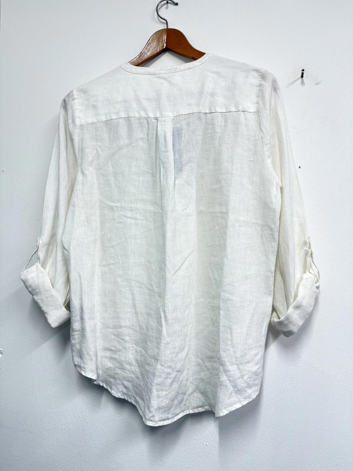 Marks & Spencer Marks & Spencer White Linen Embroidered Button-Up Shirt UK Size XL / US 12-14 / IT 48-50 - 4 Thumbnail