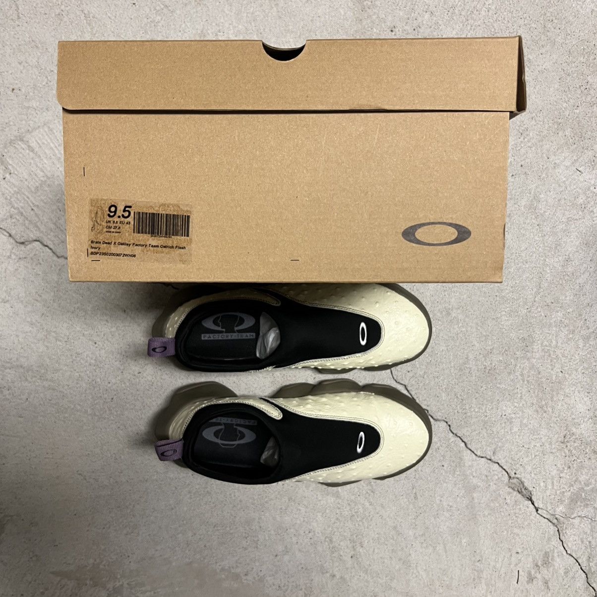 Brain Dead × Oakley Brain Dead x Oakley Factory Team Flesh Ostrich Ivory 9.5 Size US 9.5 / EU 42-43 - 6 Thumbnail