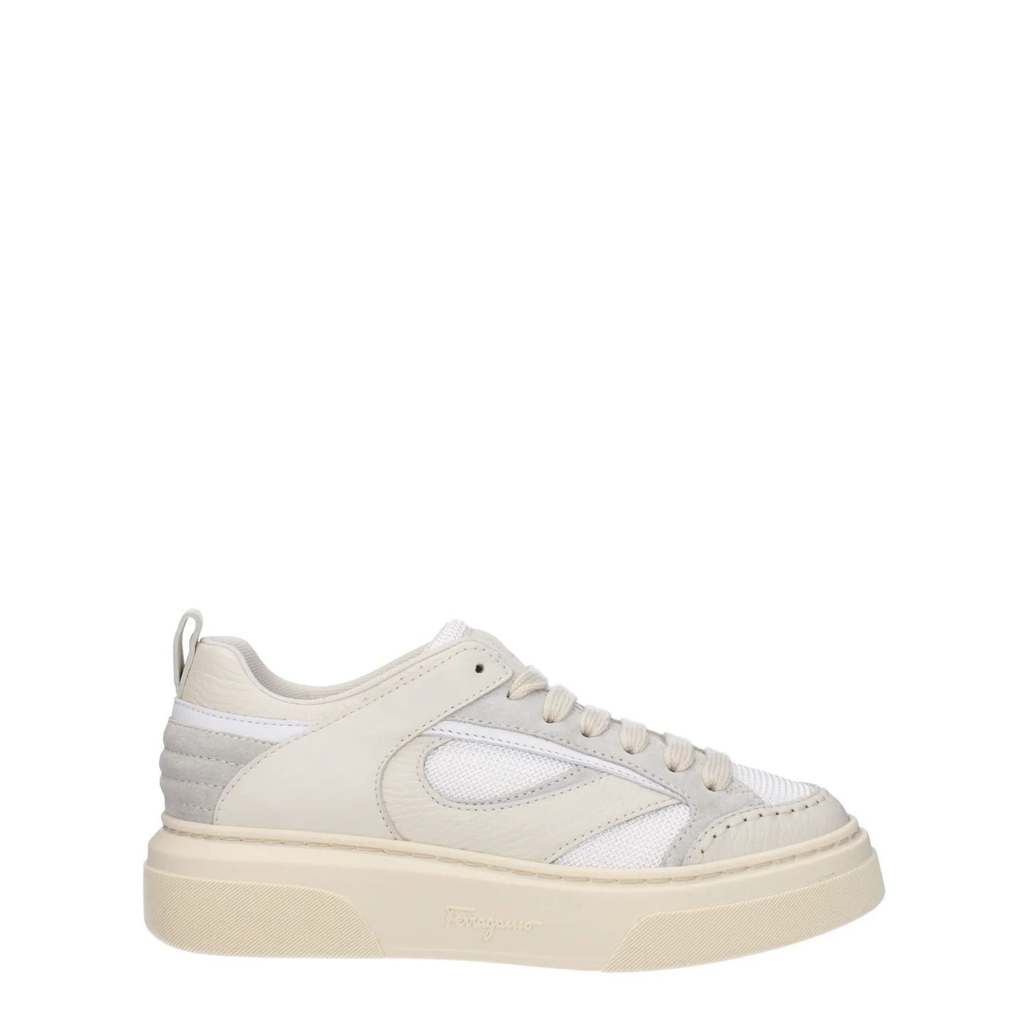 ob1o1e1224 Leather Sneakers in Beige
