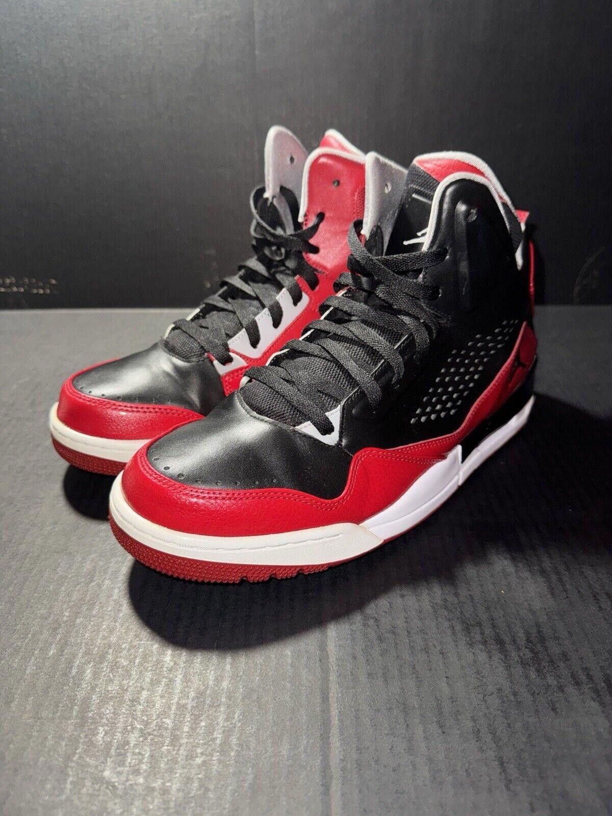 Jordan Brand Nike Air Jordan SC-3 'Bred - 629877-001 - Size 10 Size US 10 / EU 43 - 4 Thumbnail