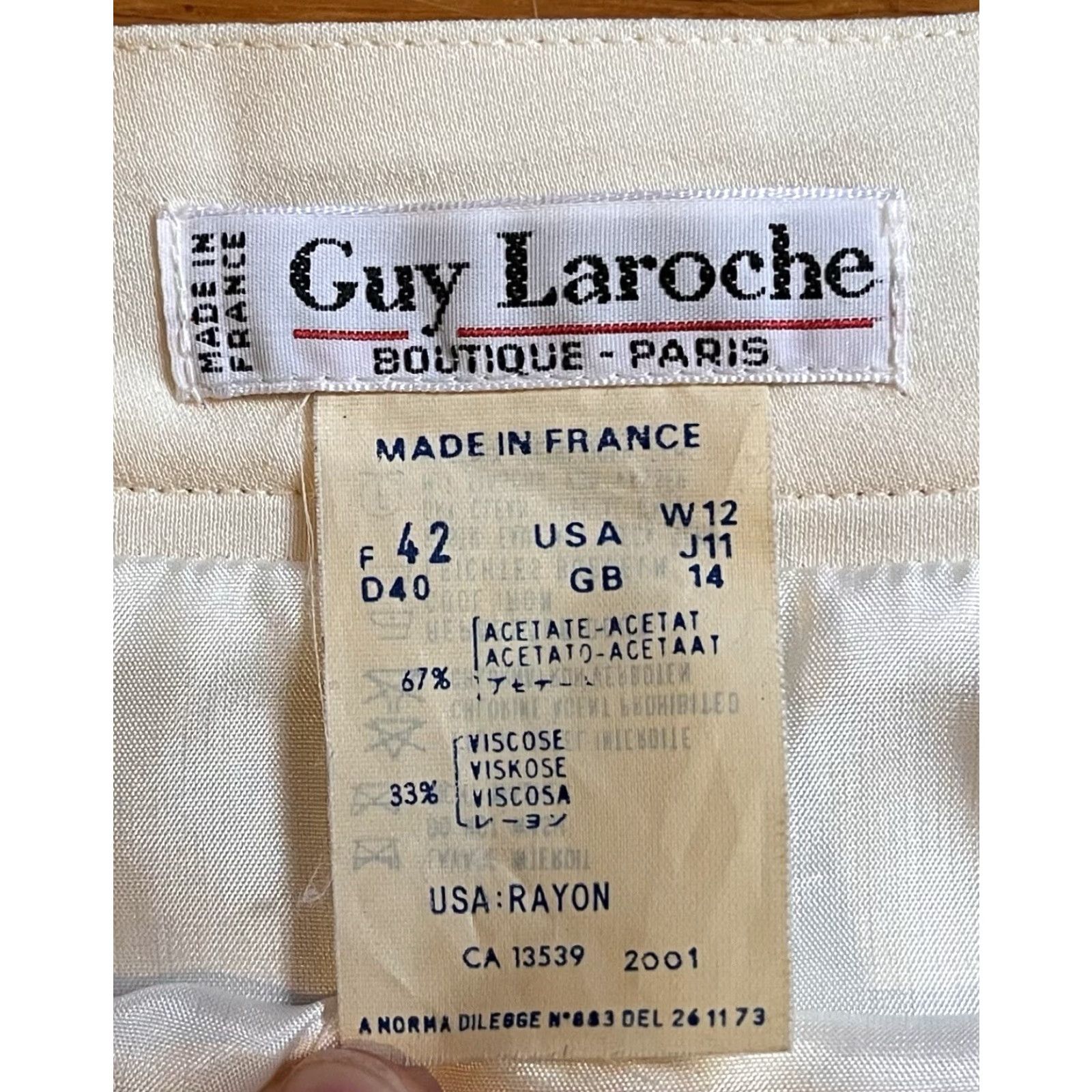 Guy Laroche VINTAGE Guy Laroche Boutique Paris Wrap Skirt Women's W12 Knee Length White 80s Bohemian 80s Mens? Size 34" / US 12 / IT 48 - 5 Thumbnail