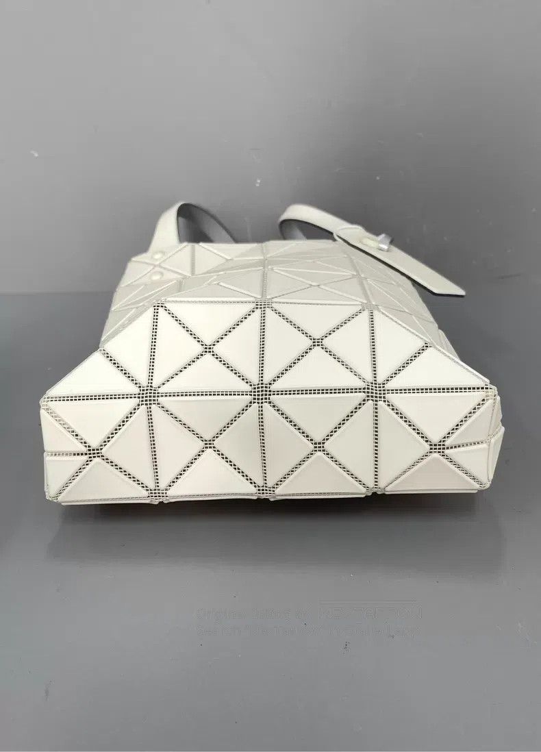 Issey Miyake Issey Miyake White Handbag Size ONE SIZE - 3 Thumbnail