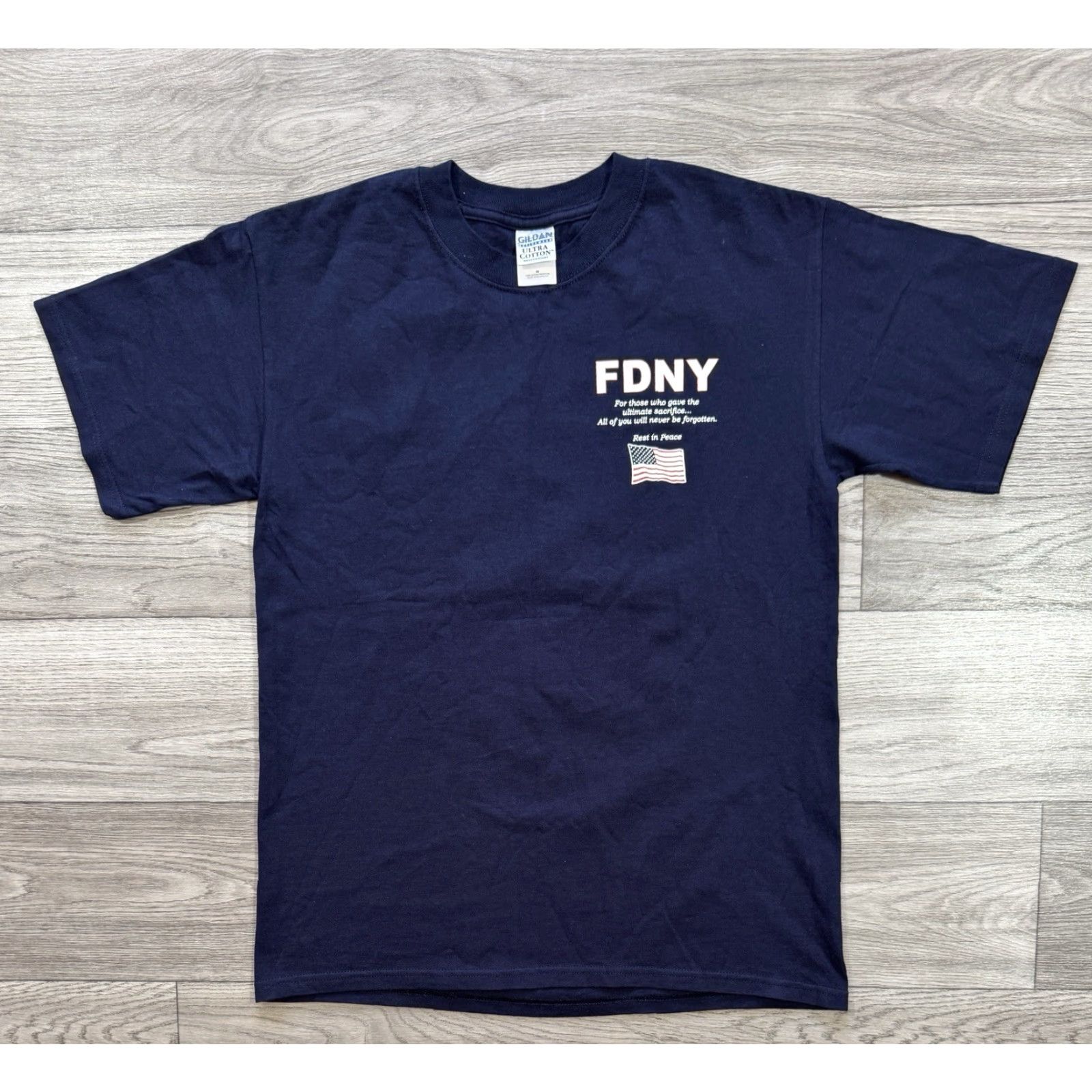 Gildan VINTAGE FDNY 9/11 Rescue Recovery Ground Zero Twin Towers T-Shirt Navy M Shirt Mens 2001 Size US M / EU 48-50 / 2 - 2 Thumbnail