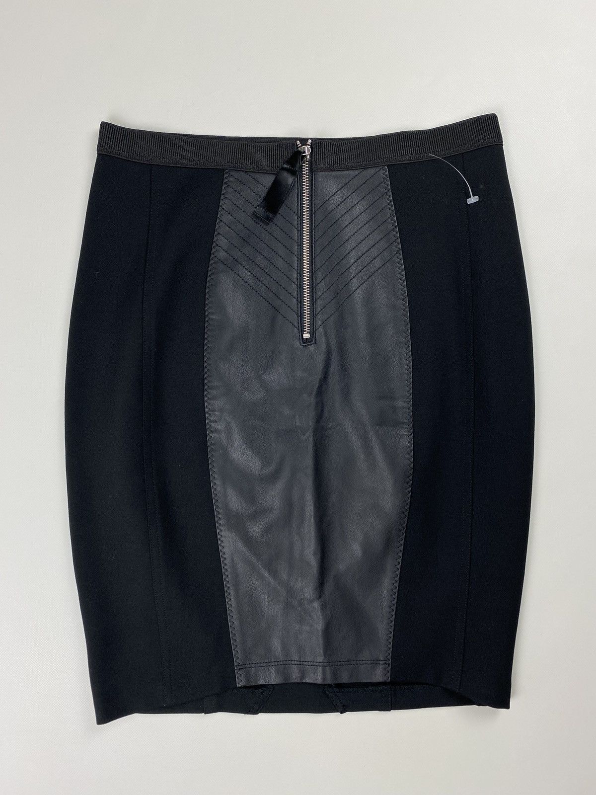 Jean Paul Gaultier JPG Jean Paul Gaultier Lindex ladies pencil skirt size M Size 26" / US 2 / IT 38 - 1 Thumbnail