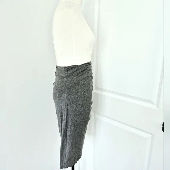 M.M.LaFleur Soho Charcoal Melange Ruched Skirt Fall Party Spring Work Size 28" / US 6 / IT 42 - 6 Thumbnail