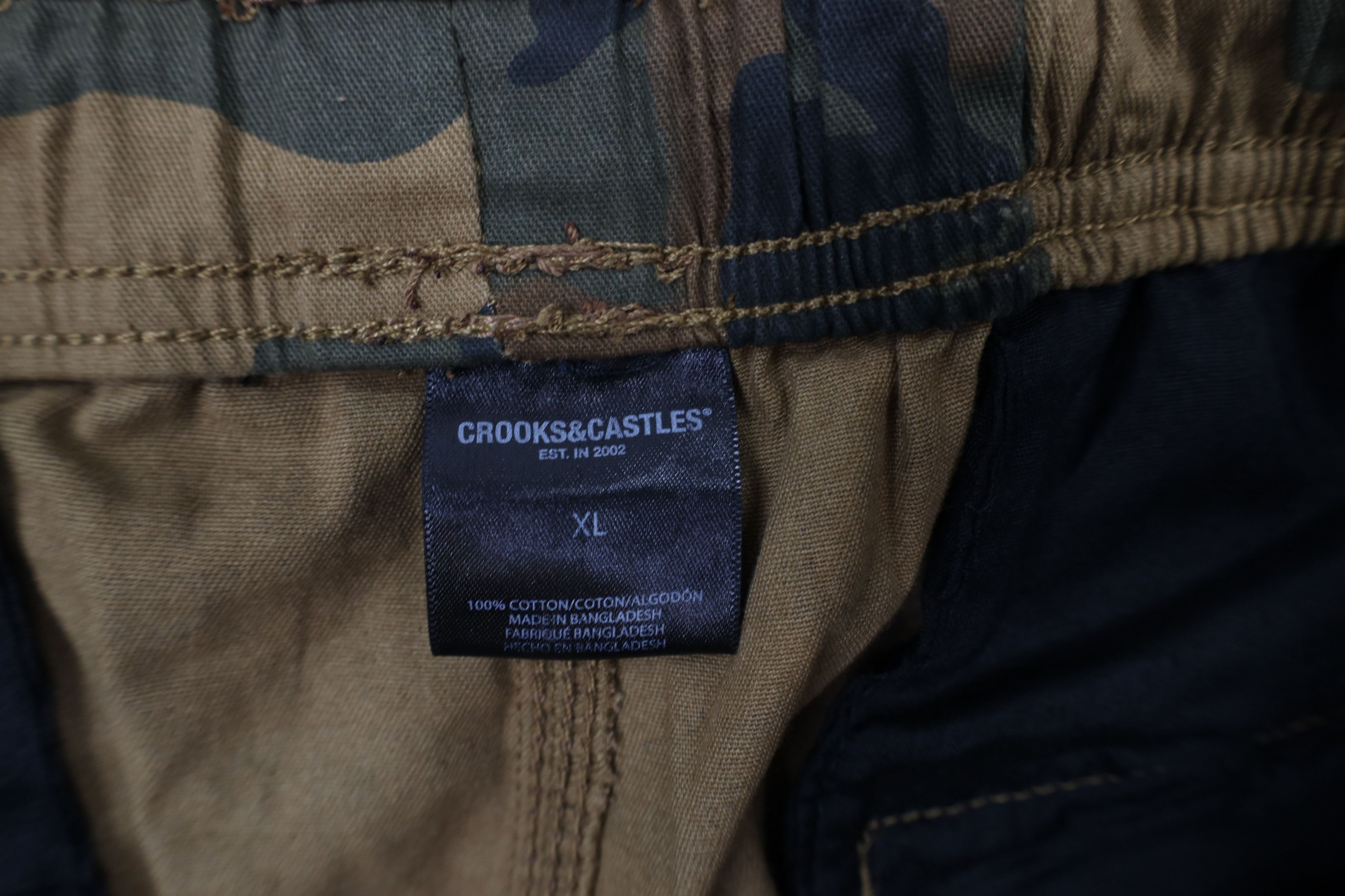 Crooks & Castles × Vintage Vintage Crooks & Castles Out Above Knee Camouflage Shorts Size US 36 / EU 52 - 7 Thumbnail