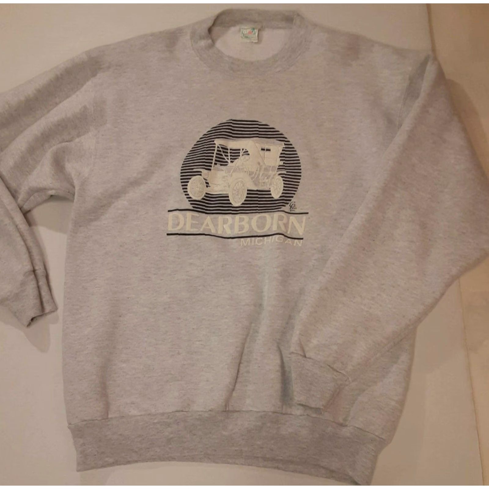 4SDESIGNS VINTAGEDearborn Michigan Sweatshirt L/XL Pacific Designs gray 1991 Mens XL Long Sleeve Shirt Size US XL / EU 56 / 4 - 4 Thumbnail