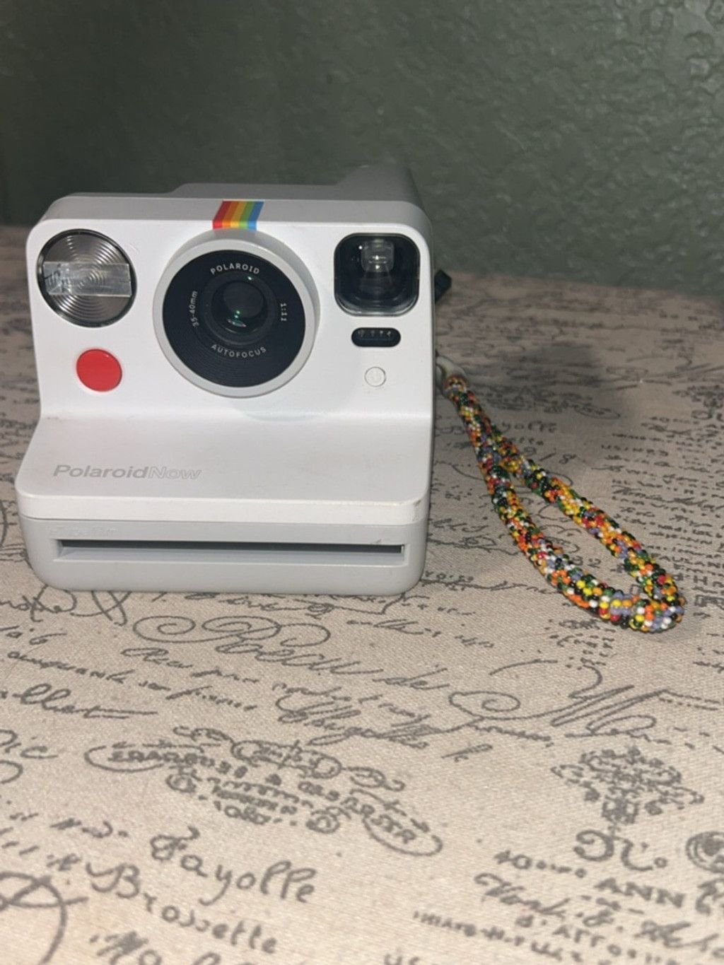 Polaroid Polaroid White Instant Camera with Rainbow Stripe Size ONE SIZE - 2 Thumbnail
