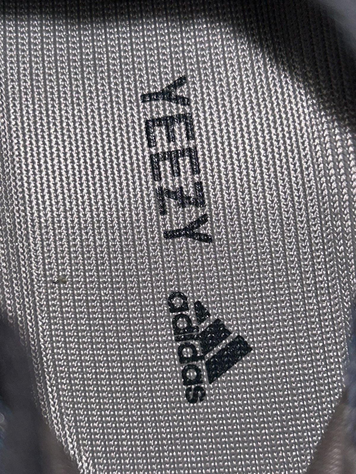 Yeezy Yeezy Boost 380 Covellite Size US 5.5 / IT 35.5 - 7 Thumbnail
