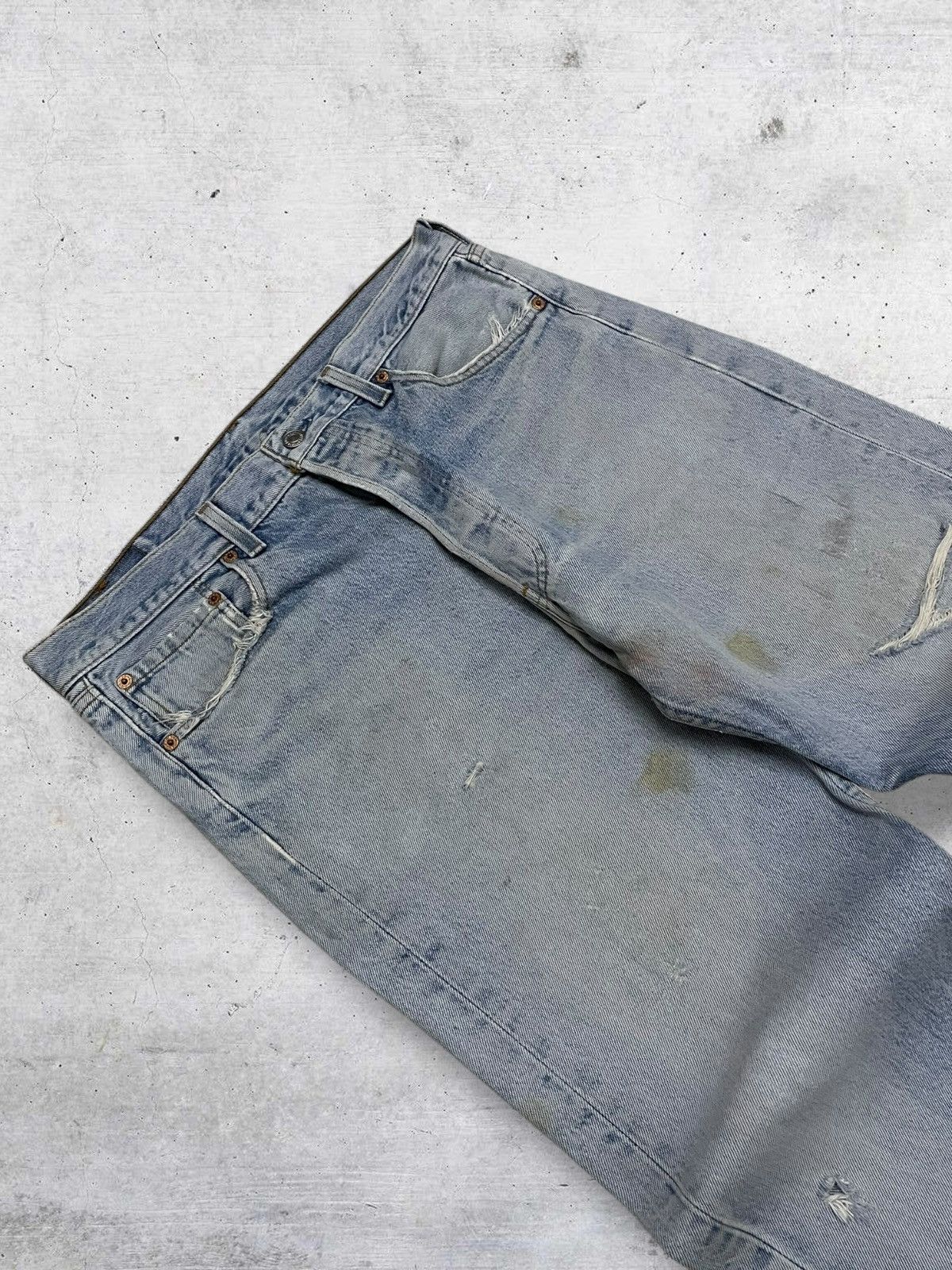 Levi's Vintage Clothing VINTAGE 501 LEVIS OG 90S DISTRESSED MUDWWASH STYLE DENIM Size US 34 / EU 50 - 7 Thumbnail