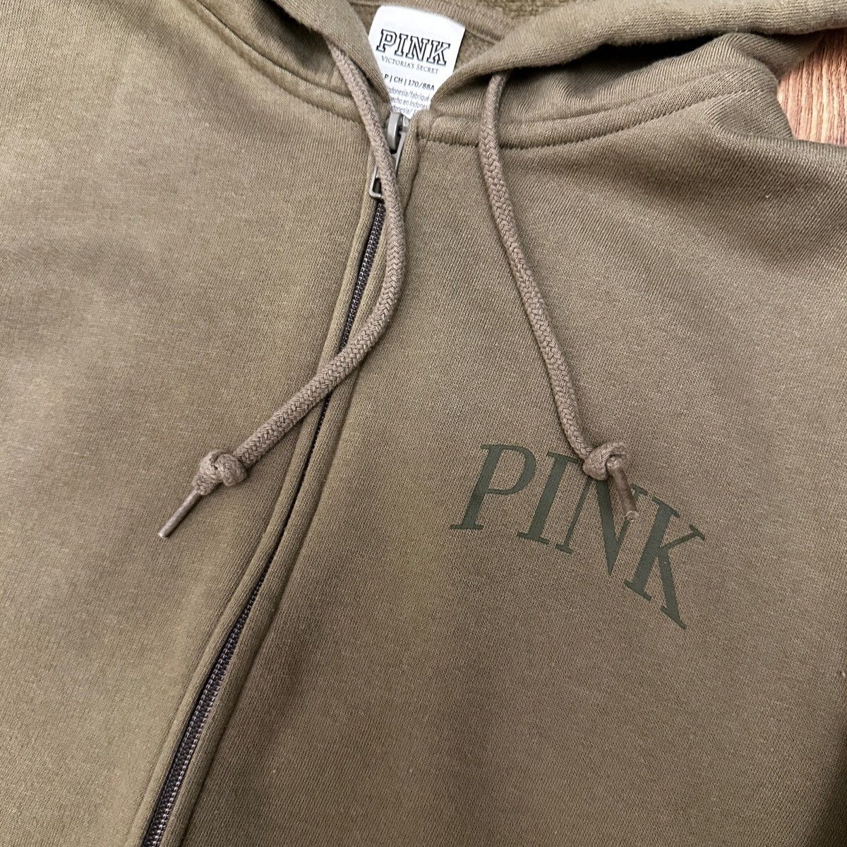 Victoria's Secret Victoria's Secret PINK Tracksuit Set: Hoodie(S) Joggers(XS) Size XS / US 0-2 / IT 36-38 - 3 Thumbnail