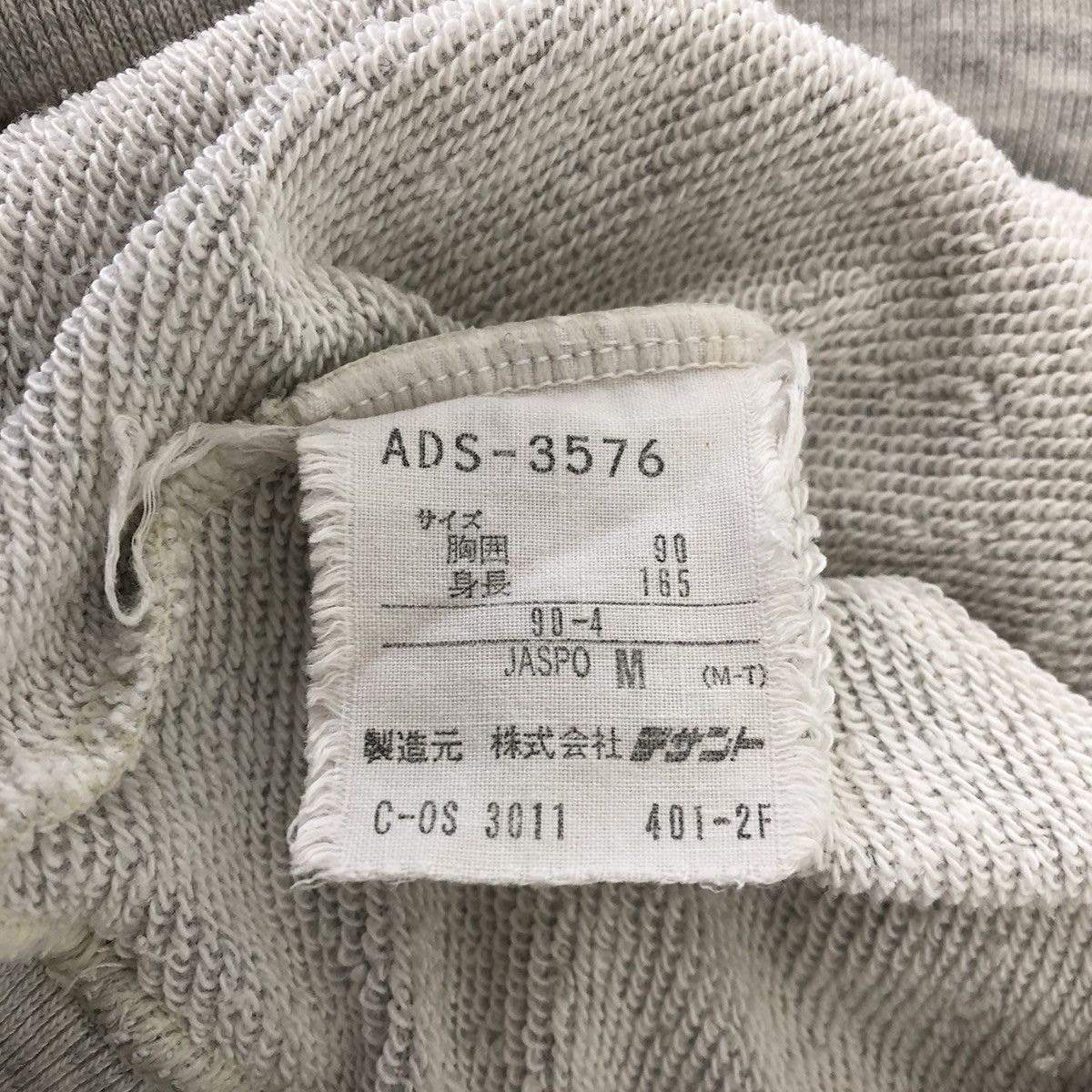 Adidas Adidas Vintage Trefoil Big Logo Crewneck Sweatshirt Size US L / EU 52-54 / 3 - 5 Thumbnail