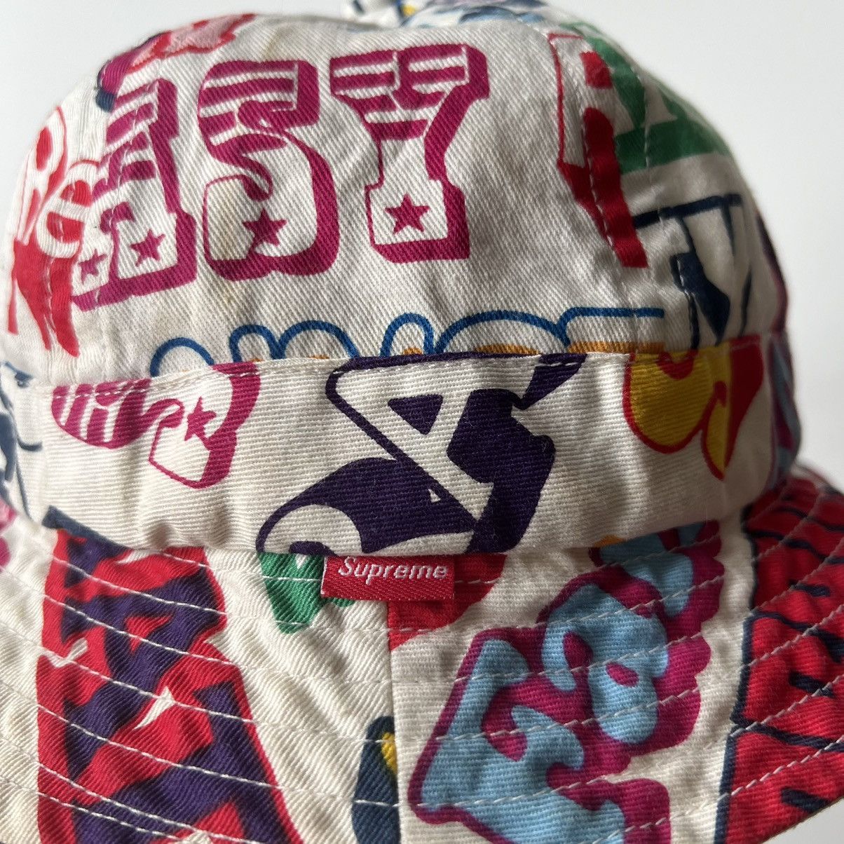 Hysteric Glamour × Supreme Supreme Hysteric Glamour Text Bell Hat Bucket Crusher White Size ONE SIZE - 7 Thumbnail