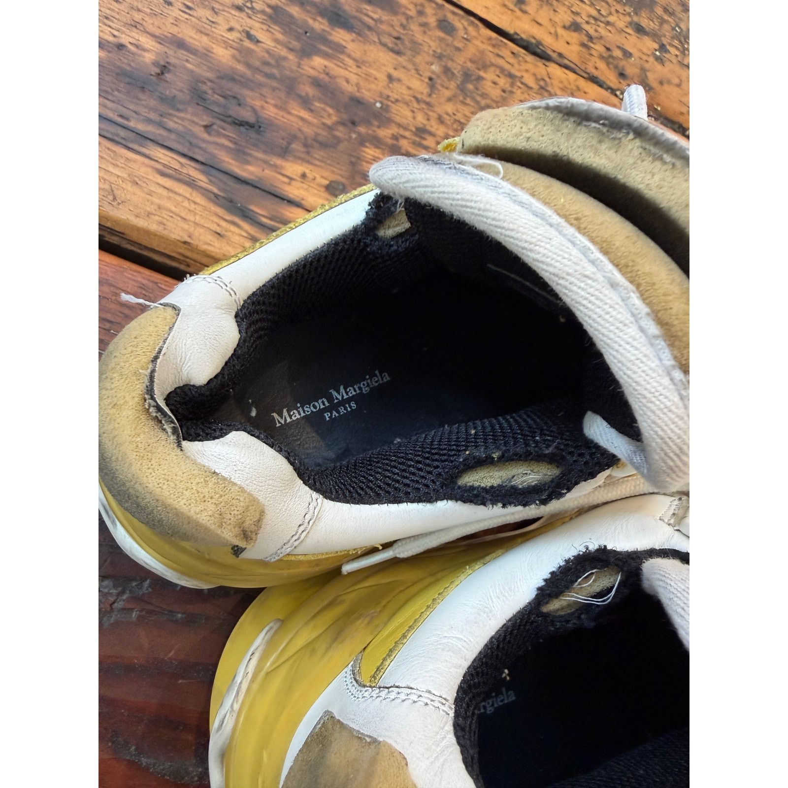 Maison Margiela Maison Margiela Low Top Retro Fit Distressed Sneakers Size US 7 / IT 37 - 8 Thumbnail