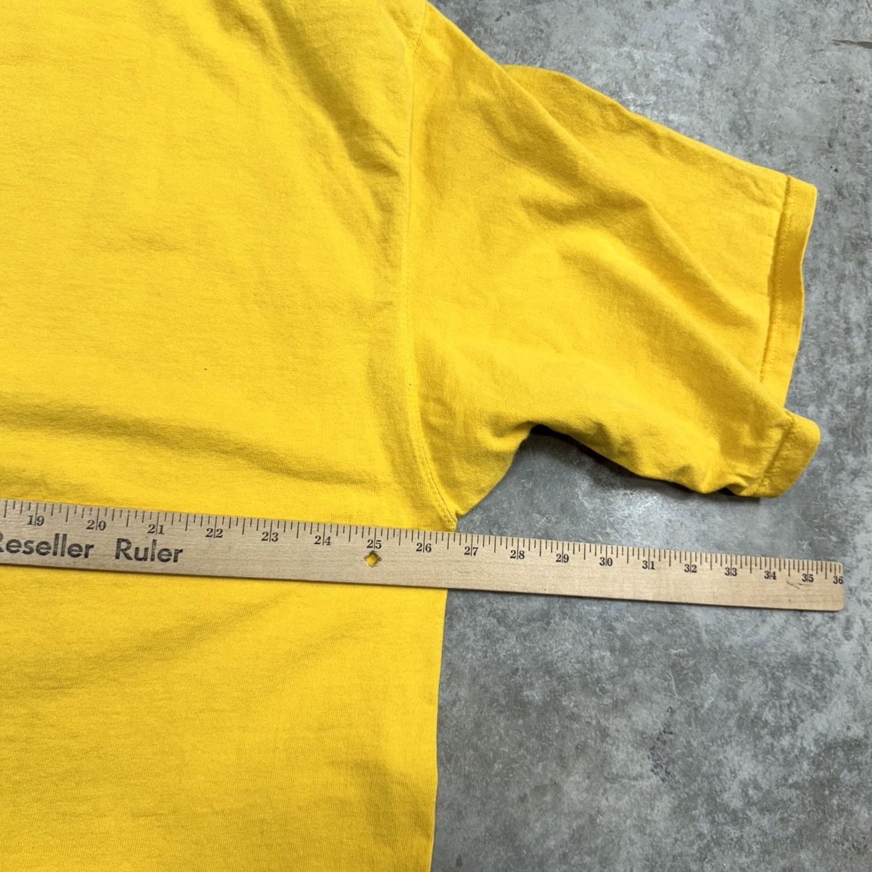 Vintage Vintage Pluma Shirt Mens XL Yellow Heavyweight Crewneck Short Sleeve Made in USA 90s Shirts Mens XL Yellow Heavyweight Crew Neck Size US XL / EU 56 / 4 - 6 Thumbnail