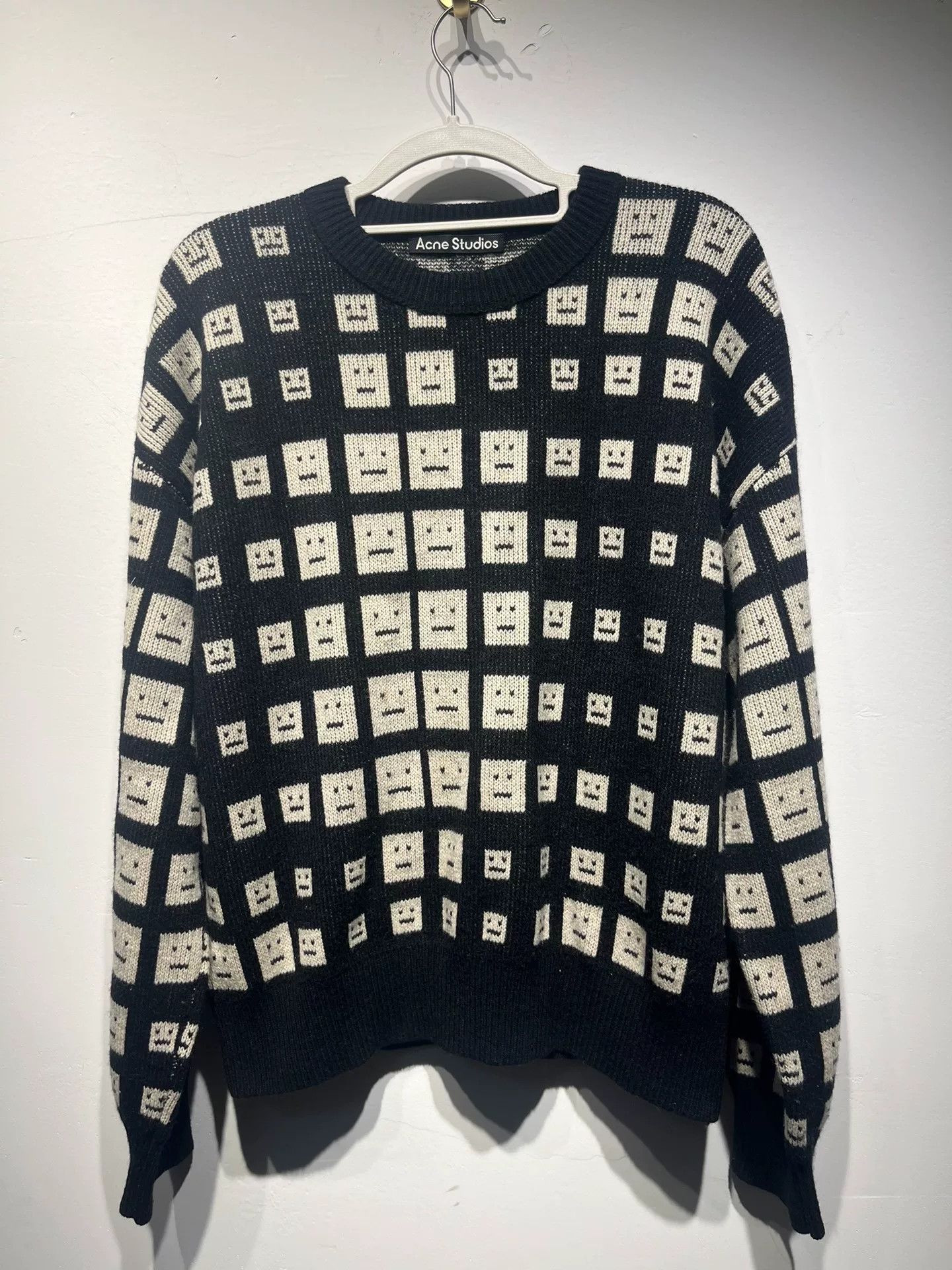 Acne Studios Acne Studios Knit Sweater XS Women Size XS / US 0-2 / IT 36-38 - 1 Thumbnail