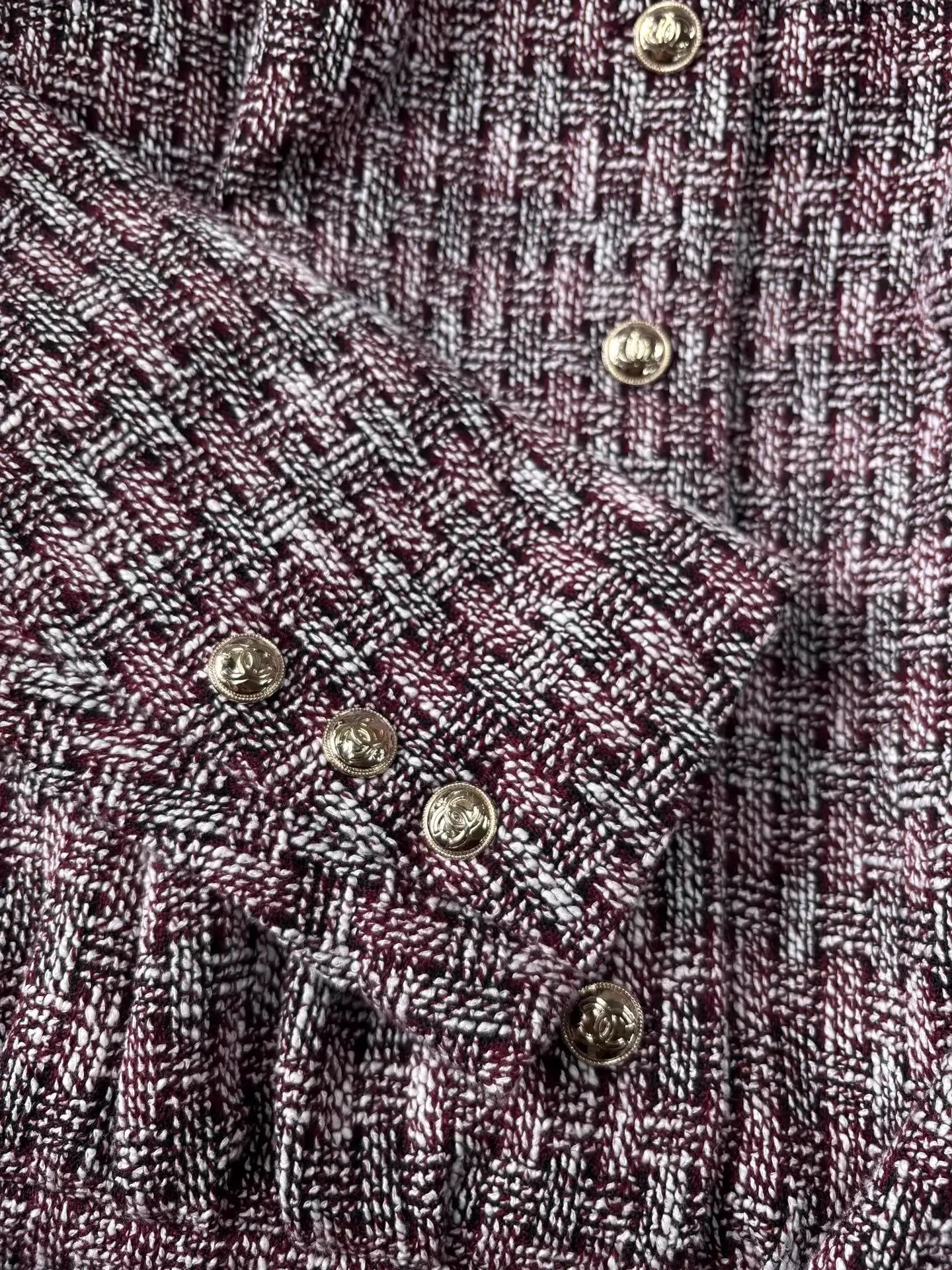 Chanel Chanel Burgundy Tweed Stand Collar Single-Breasted Jacket 38 Size S / US 4 / IT 40 - 6 Thumbnail