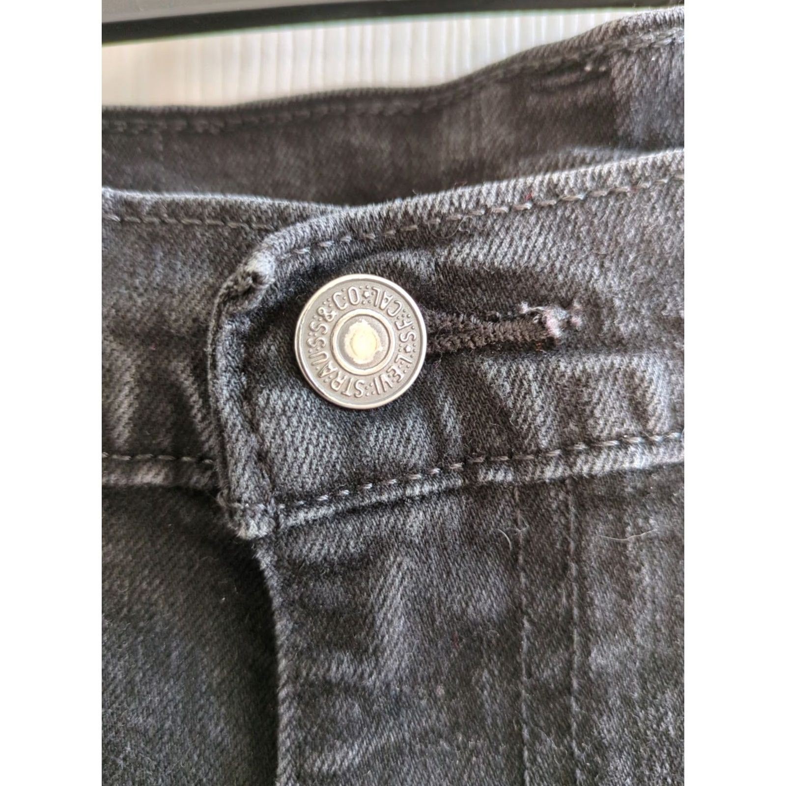 Levi's VINTAGE Levi's Waterless 559 Jeans 36x32 Mens Black Straight Jeans Mens Regular Size 36x32 Black Levi's 559 Jeans 90s? Size US 36 / EU 52 - 2 Thumbnail