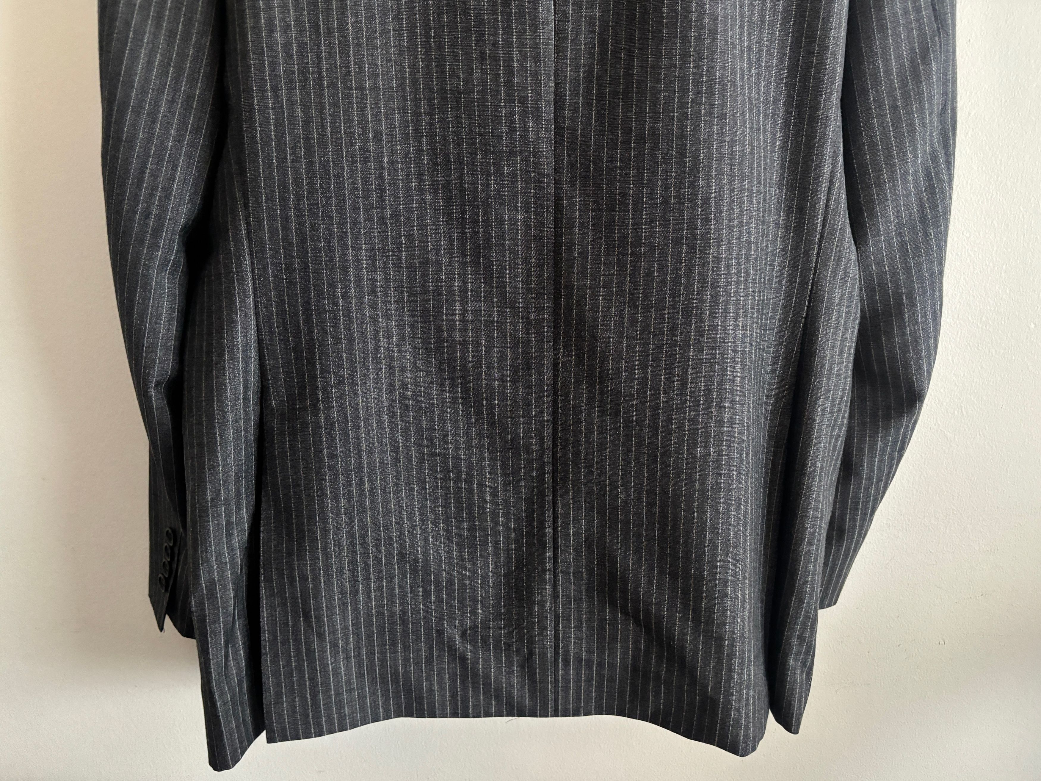 Canali $2100 Charcoal Grey Pinstripe Wool Suit -- 44 Pants 36 Size 44R - 8 Thumbnail