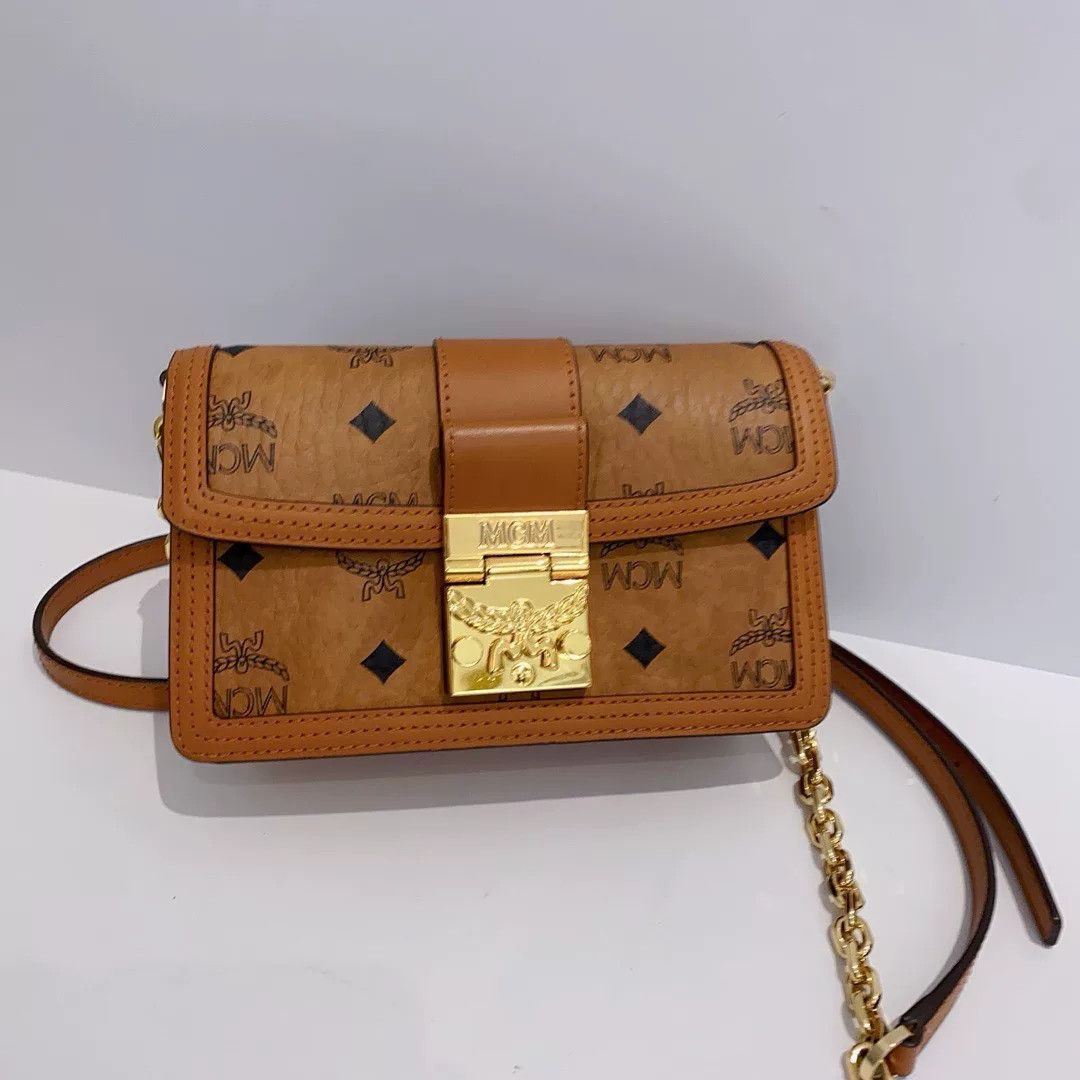 MCM Pre-loved Bag Very good condition Size ONE SIZE - 1 Thumbnail