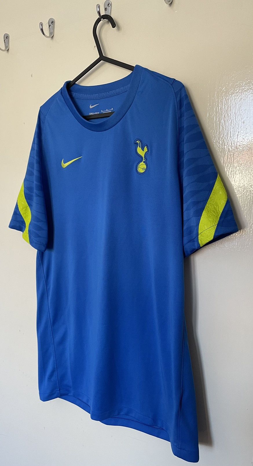 Nike × Vintage Tottenham blue jersey Size US M / EU 48-50 / 2 - 3 Thumbnail