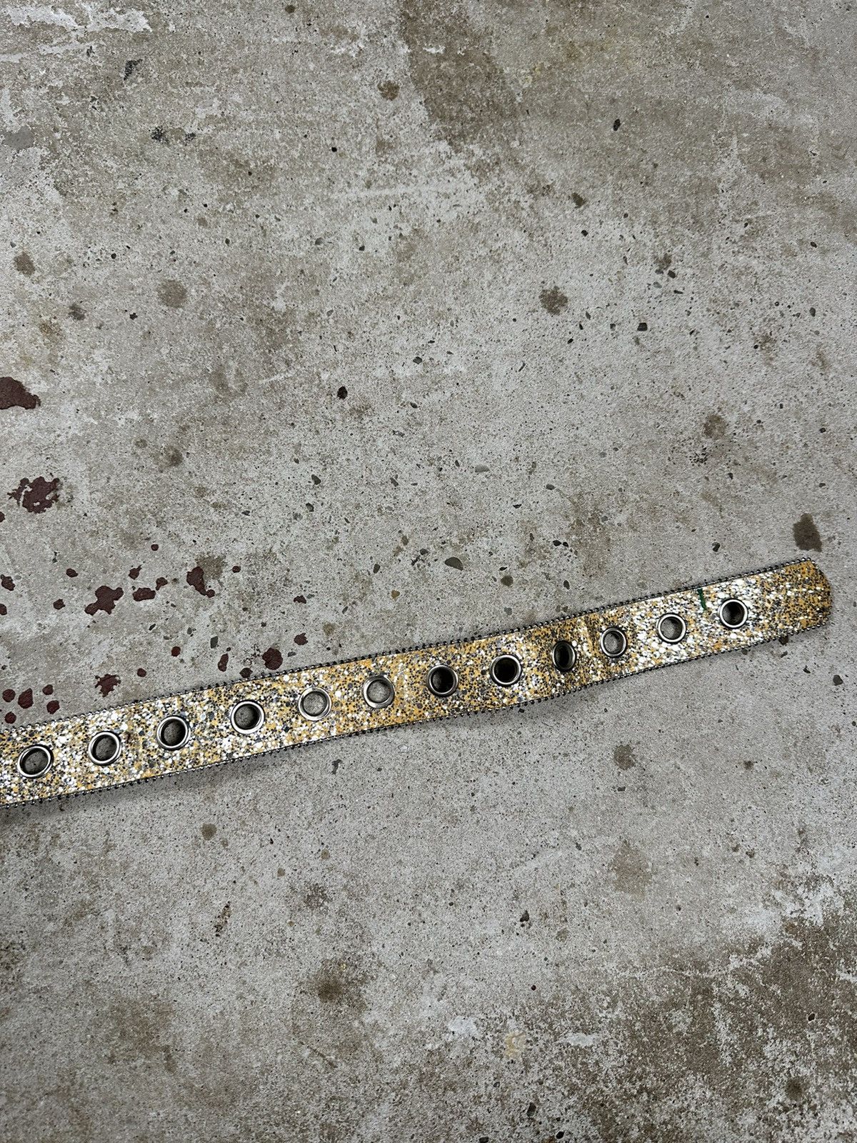 Other Vintage y2k Gold Rhinestones Studs Belt Size ONE SIZE - 4 Thumbnail