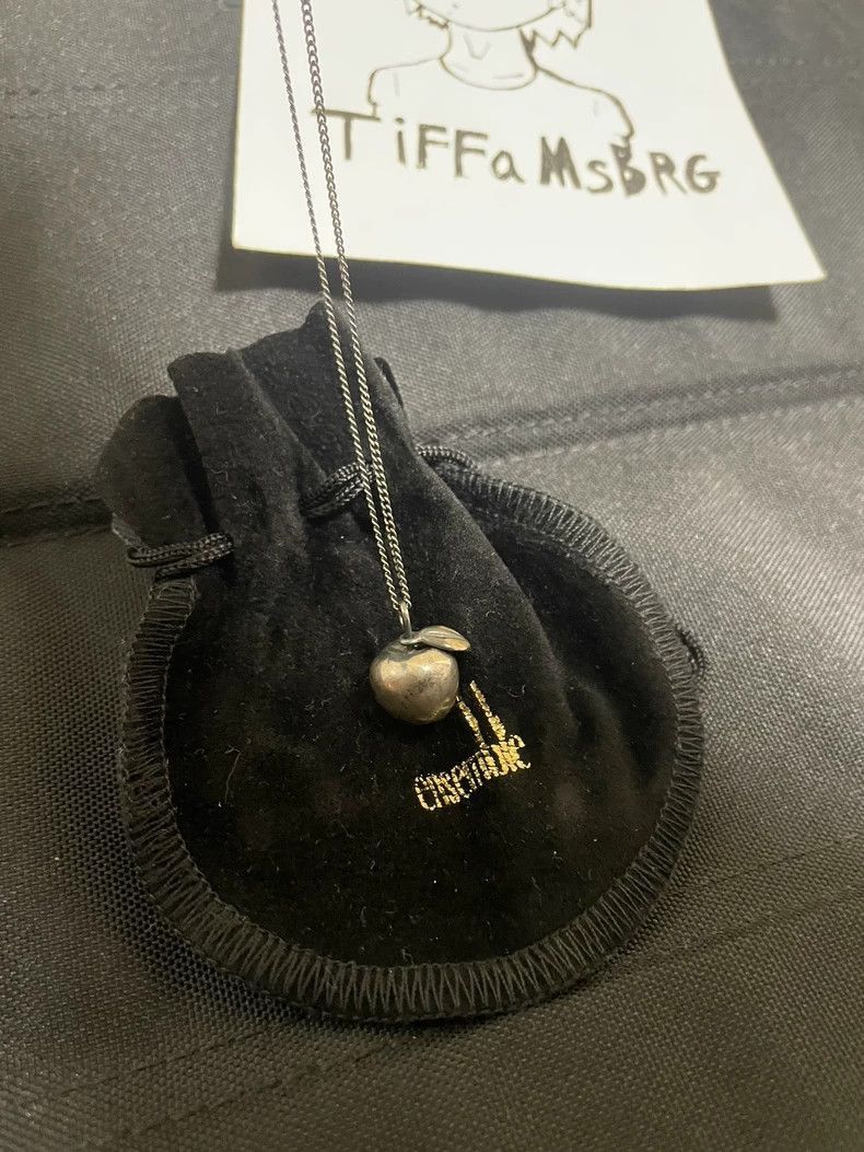 Undercover UNDERCOVER GILA apple pendant necklace-2507 Size ONE SIZE - 7 Thumbnail