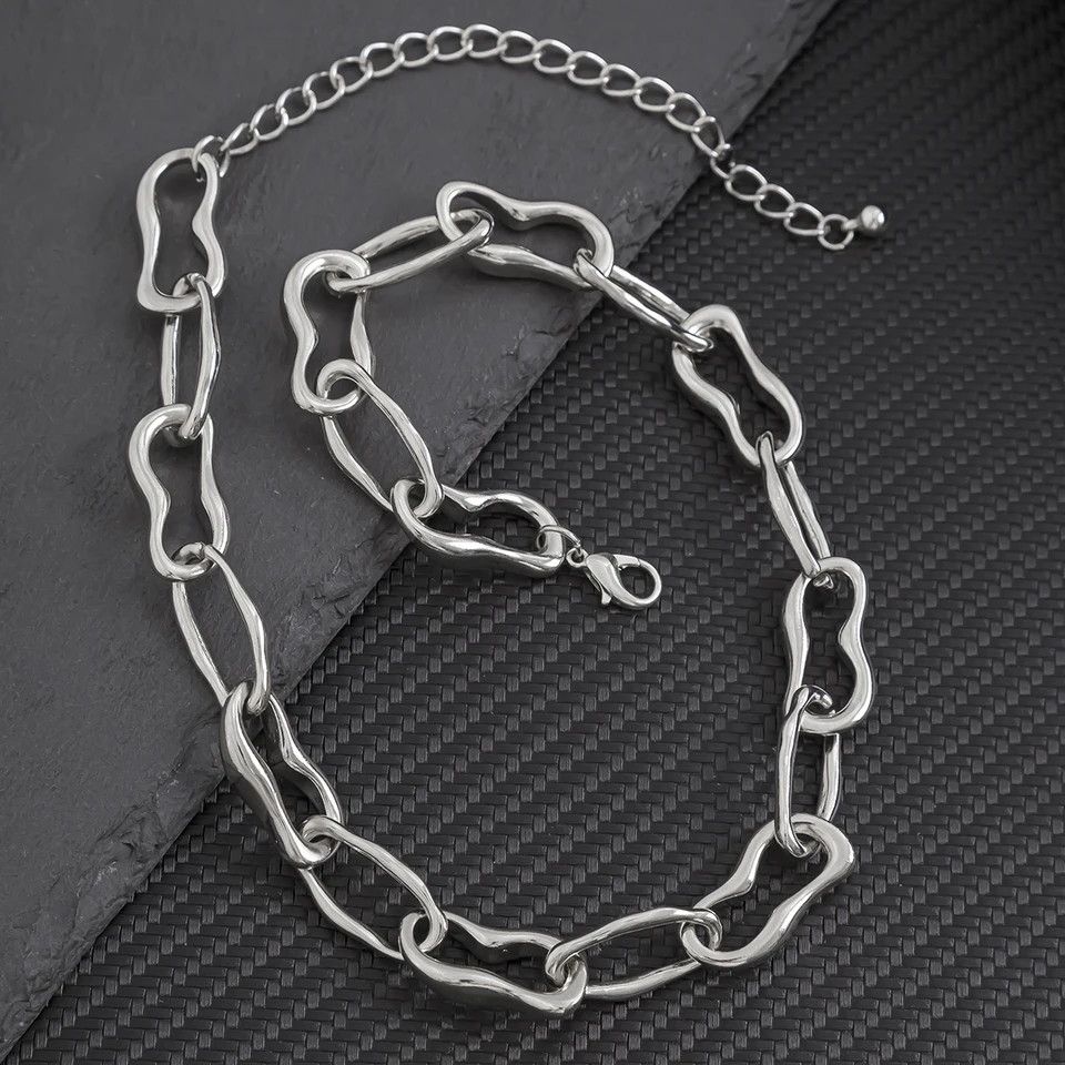 Jewelry Hollow Out Thick Chain Short Necklace Size ONE SIZE - 3 Thumbnail