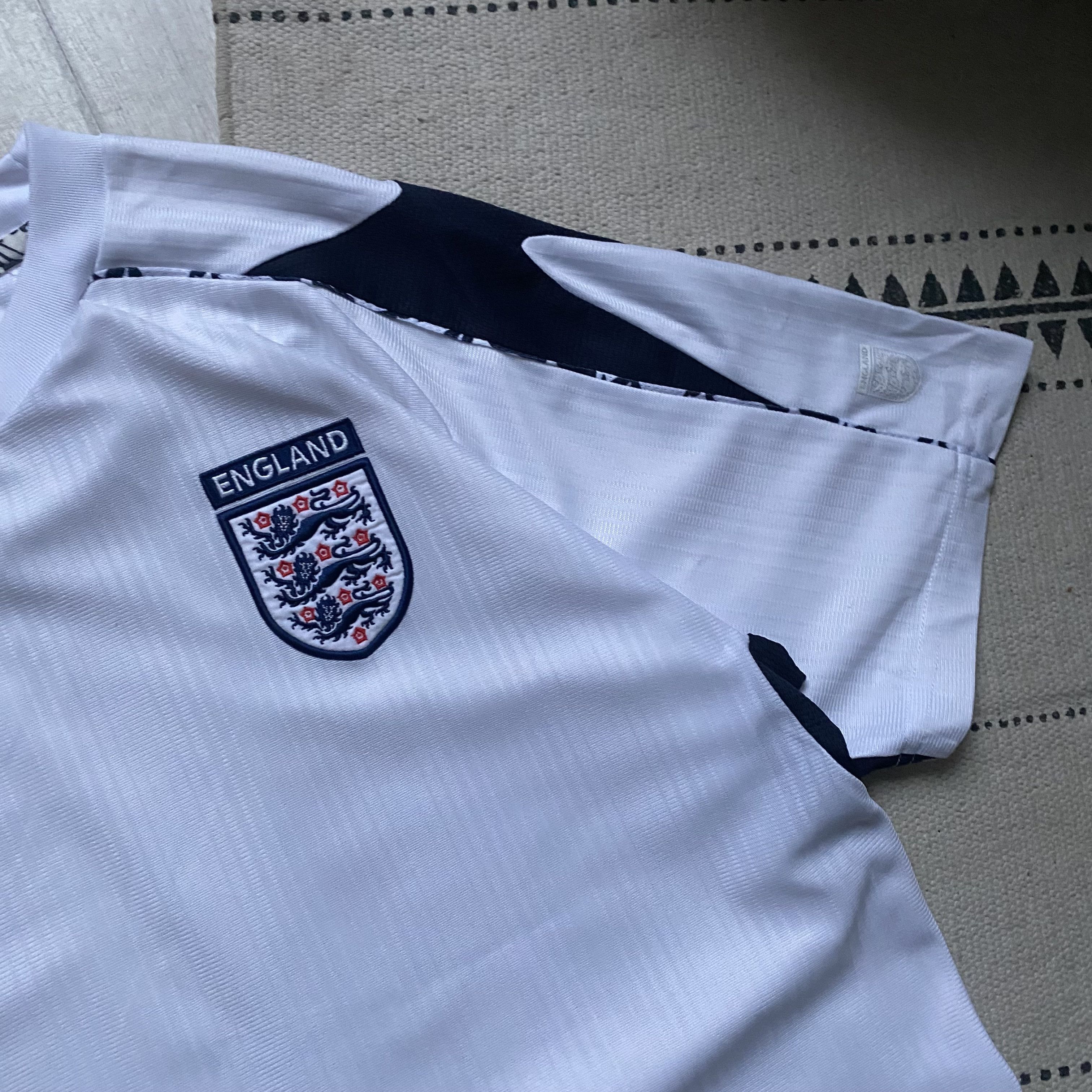 Nike ⚽️ Vintage Umbro England Soccer jersey Blockore Size US M / EU 48-50 / 2 - 4 Thumbnail