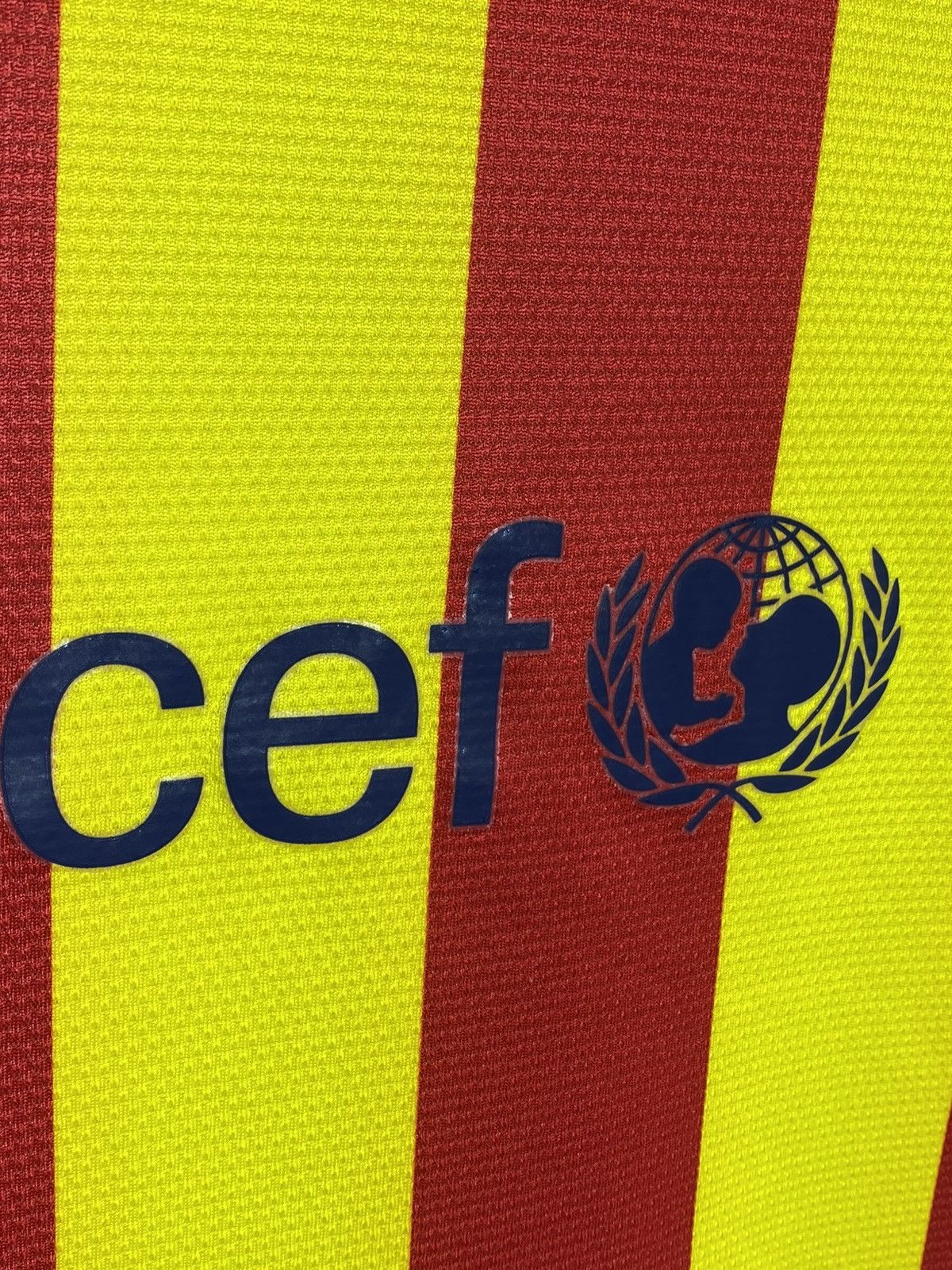 Nike Nike FC Barcelona 2013/14 Away Soccer Jersey Messi Era Size US M / EU 48-50 / 2 - 17 Thumbnail