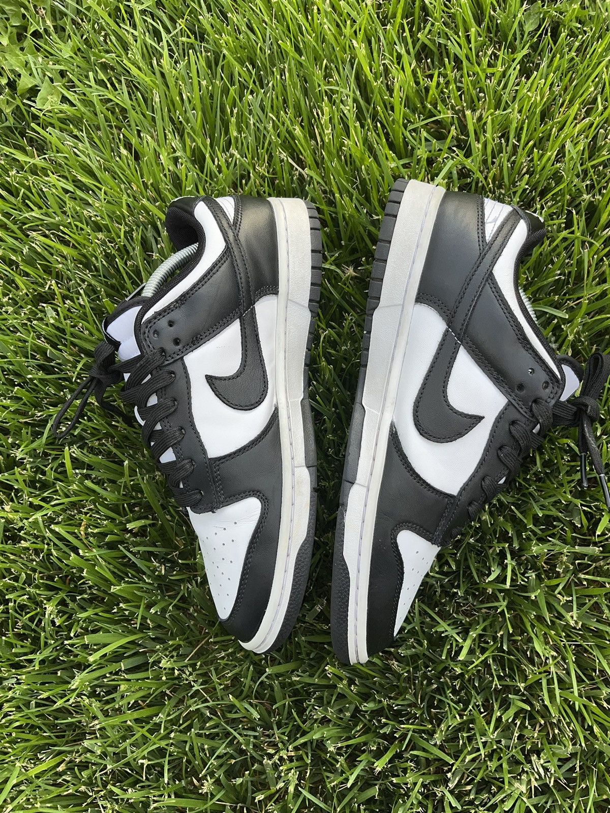 Designer × Nike Nike Panda Dunks Size US 10.5 / EU 43-44 - 2 Thumbnail