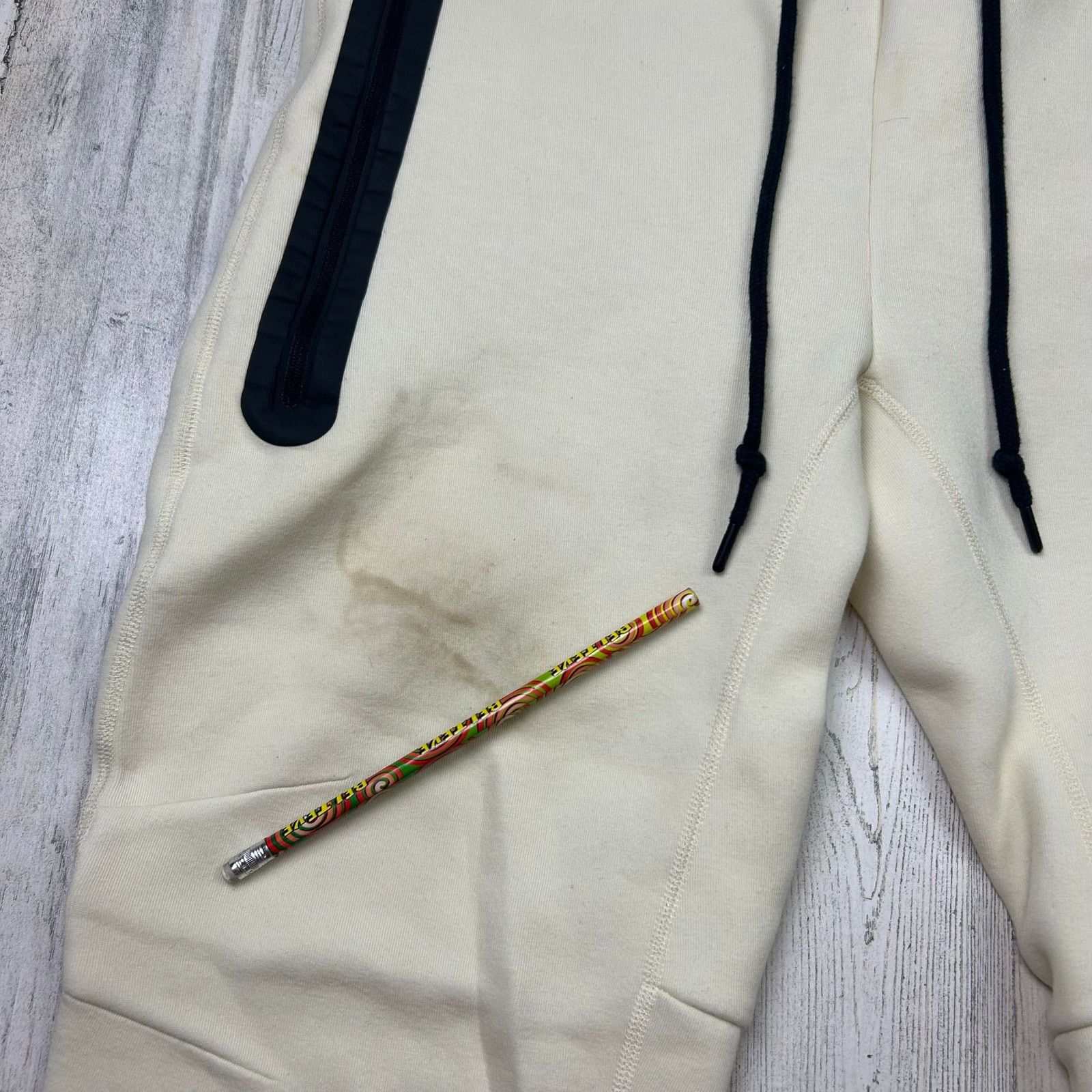 Nike Nike Tech Joggers Off White Color Sweatpants Size US 36 / EU 52 - 4 Thumbnail
