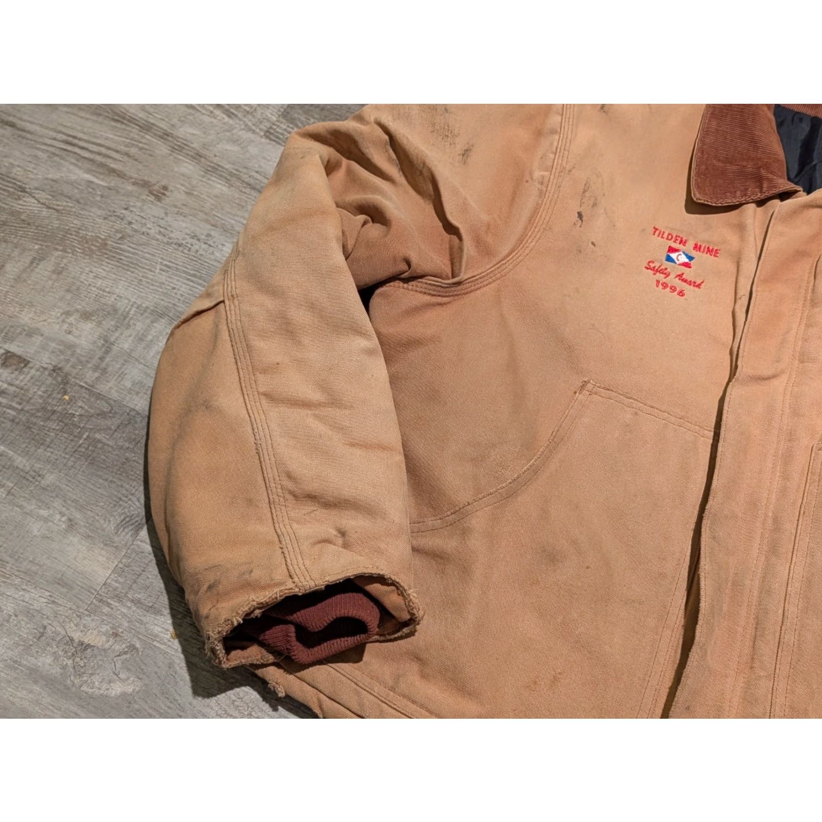 Carhartt VINTAGE Carhartt J02 Detroit Canvas Workwear Jacket XL/2XL Brown 90s USA Embroidered Logo Full Zip Pockets Corduroy Collar Quilt Lined Mid-Length Men Size US XL / EU 56 / 4 - 3 Thumbnail