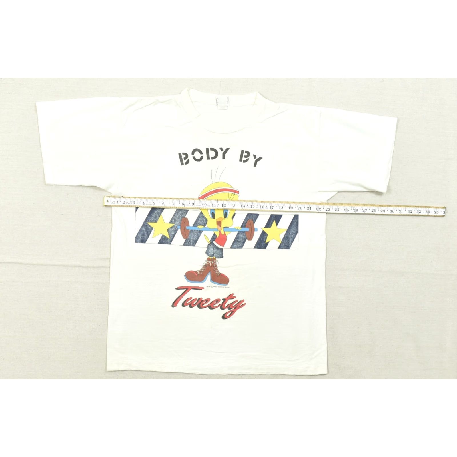 Vintage VINTAGE 1994 Looney Tunes Tweety Bird Body Tweety Graphic T-Shirt White One Size SS Size US M / EU 48-50 / 2 - 8 Thumbnail