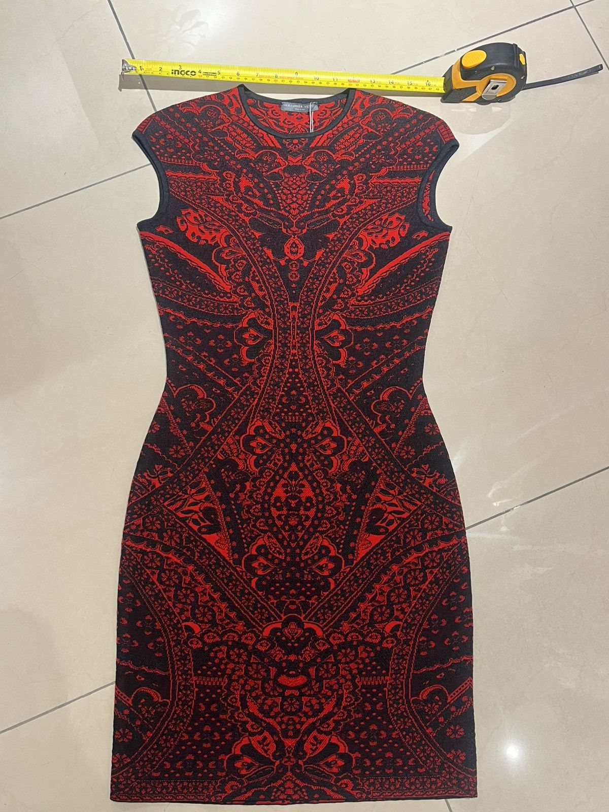 Alexander McQueen ALEXANDER MCQUEEN SILK Size M / US 6-8 / IT 42-44 - 4 Thumbnail