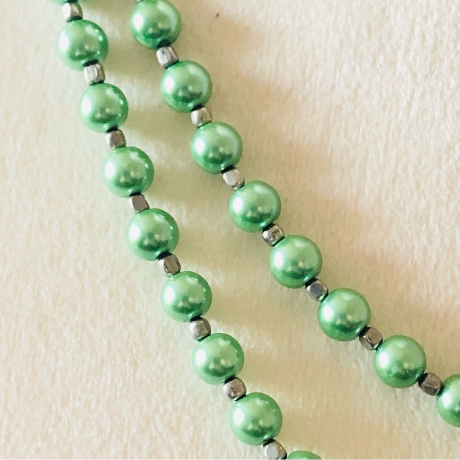 Handmade Handcrafted green Czech Pearl forsterite peridot necklace Size ONE SIZE - 8 Thumbnail
