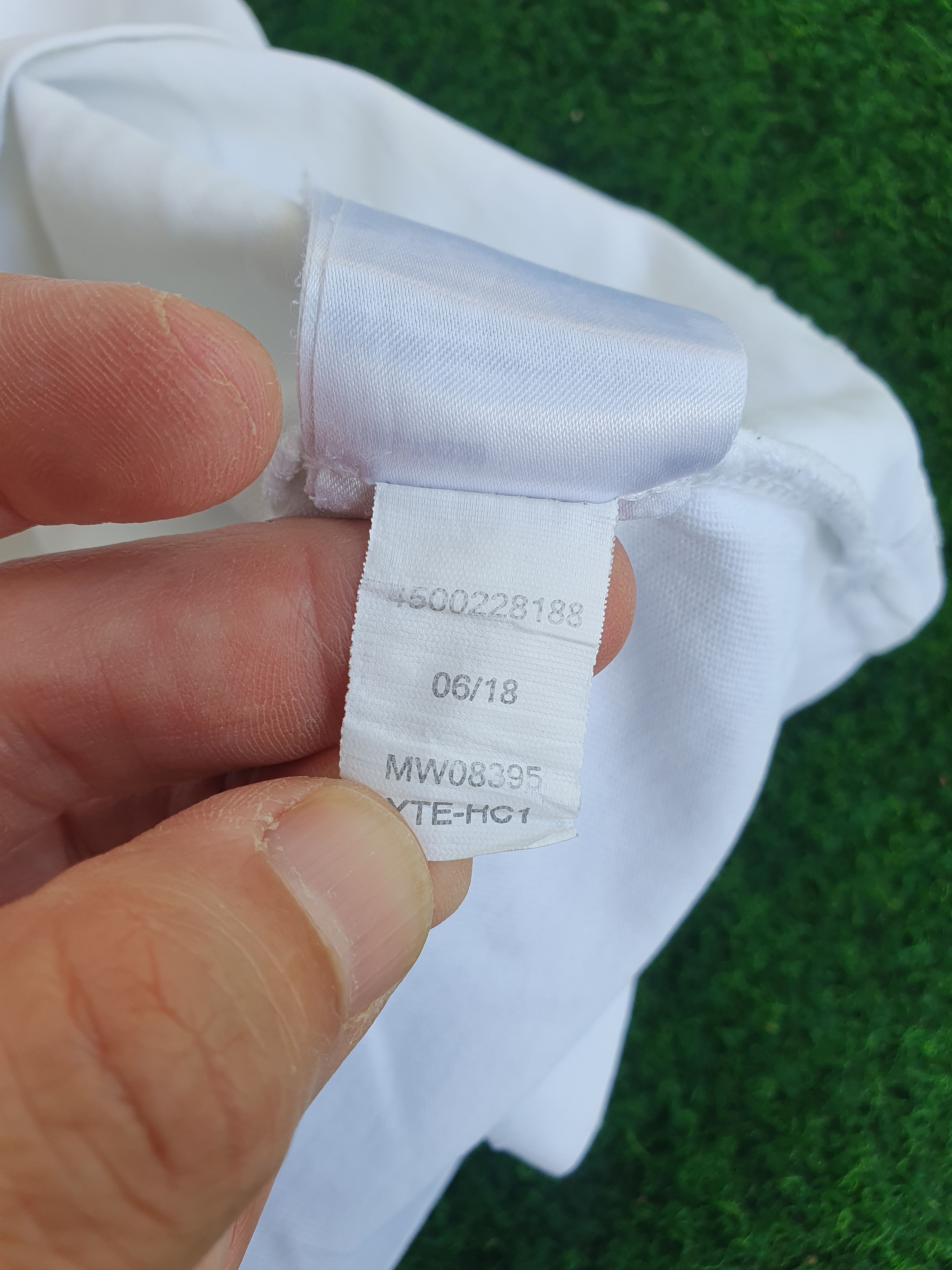 Tommy Hilfiger Tommy Hilfiger x Lewis Hamilton Big Flag t-shirt sz L Size US L / EU 52-54 / 3 - 10 Thumbnail