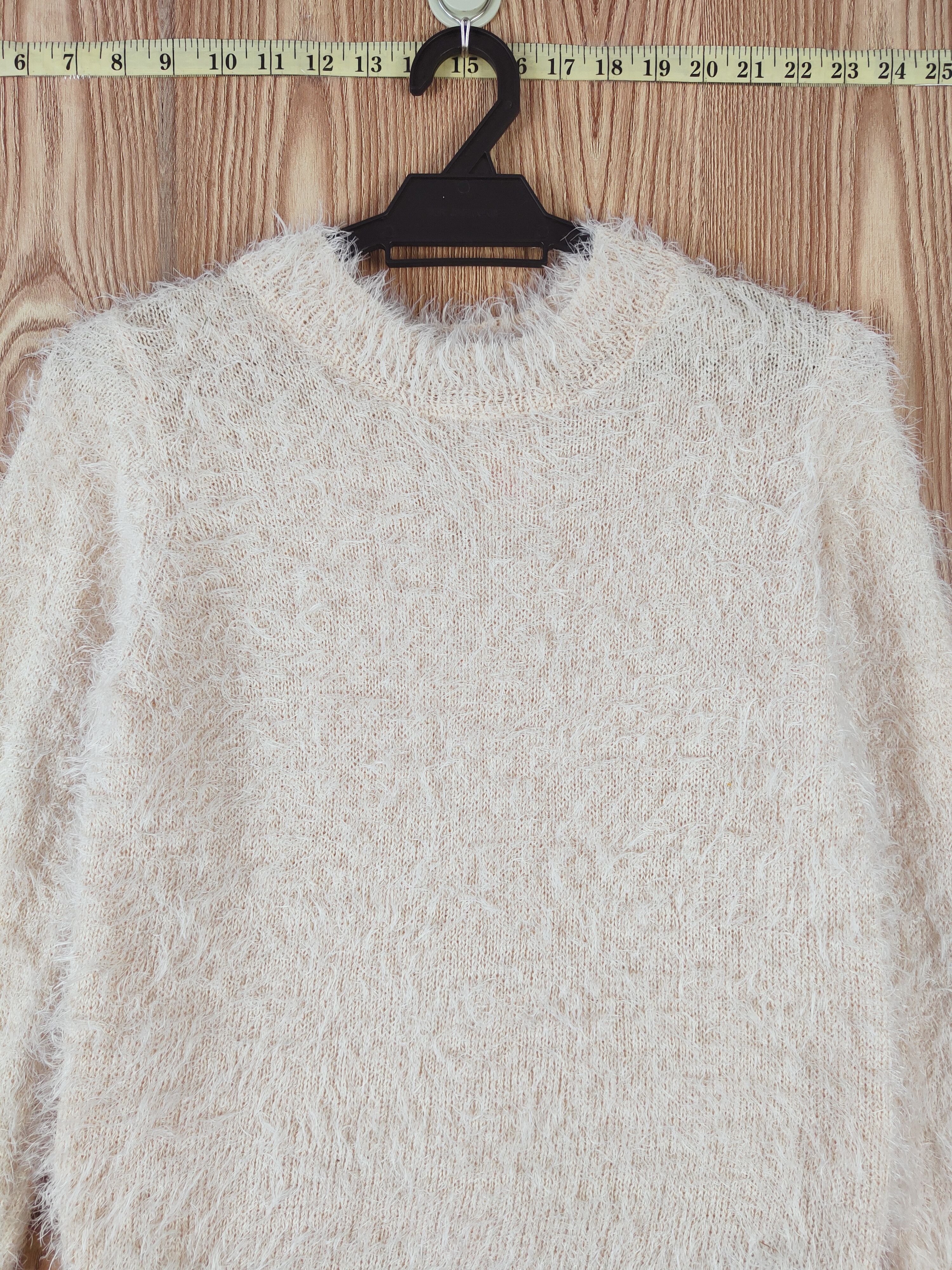 Japanese Brand E Hypen World Gallery Beige Fur Mohair Sweatshirts #W466 Size S / US 4 / IT 40 - 2 Thumbnail