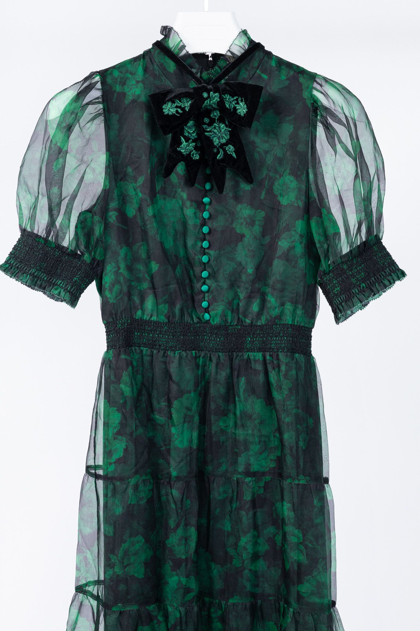 Alice + Olivia Alice + Olivia Coletta Dream Floral Emerald Silk Maxi Dress Size XS / US 0-2 / IT 36-38 - 3 Thumbnail