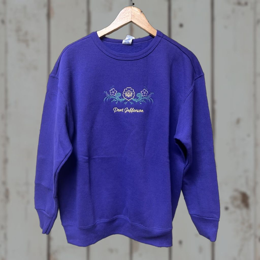 Vintage VINTAGE Newport Purple Long Sleeve Sweatshirt XL Women Embroidered Pullover Cotton Blend Size XL / US 12-14 / IT 48-50 - 1 Thumbnail