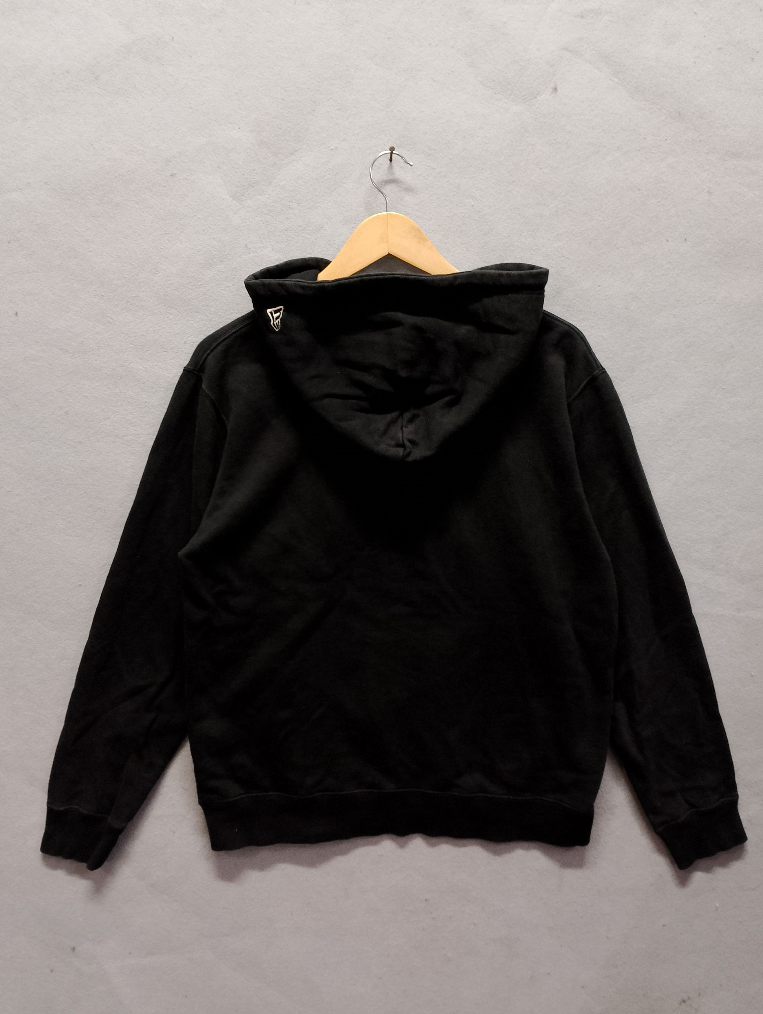 New Era × Yohji Yamamoto Yohji Yamamoto × New Era Hoodie Signature Embroidery Logo Size US M / EU 48-50 / 2 - 3 Thumbnail