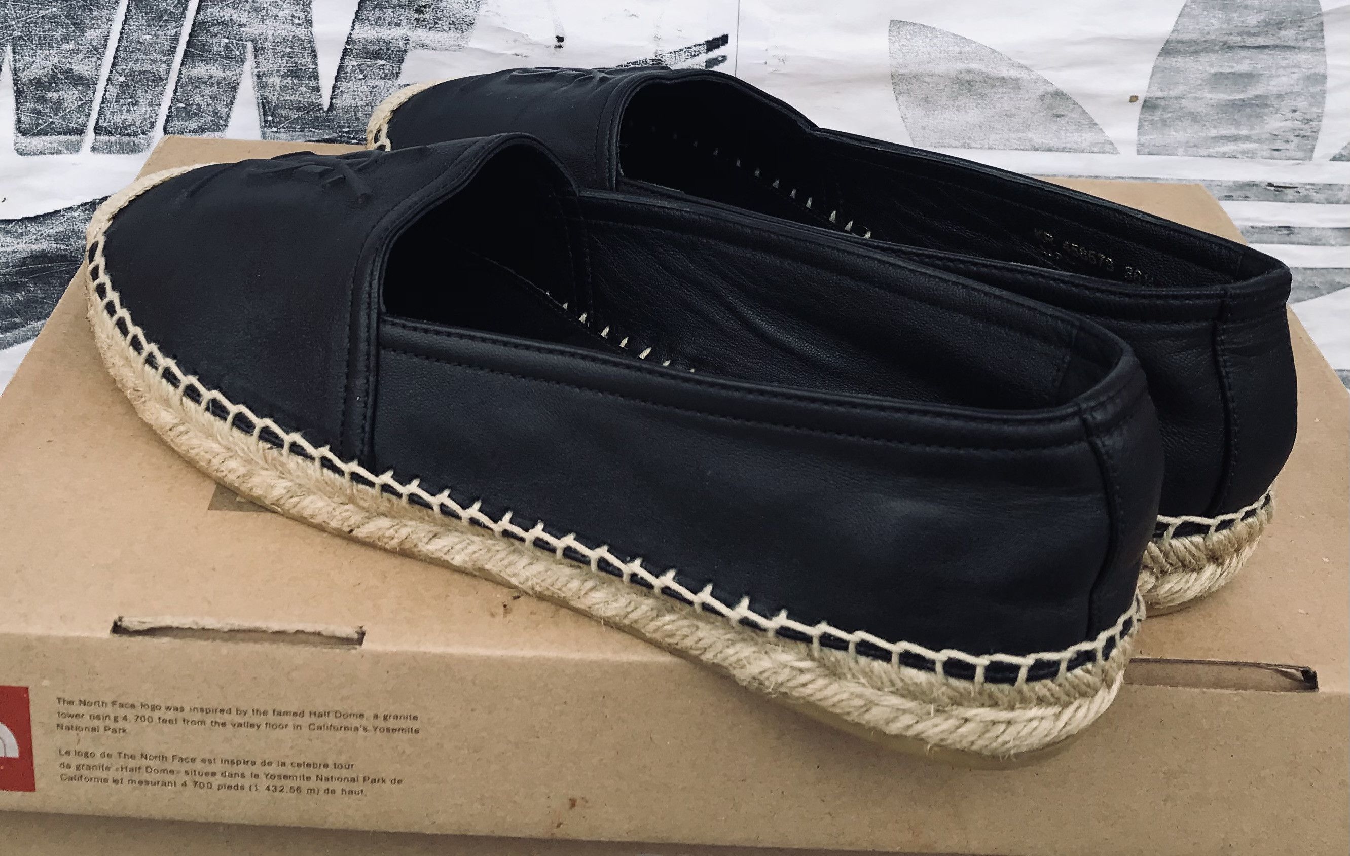 Saint Laurent Paris Saint Laurent Espadrilles YSL Black Leather Flats Slip-On Size US 6.5 / IT 36.5 - 3 Thumbnail