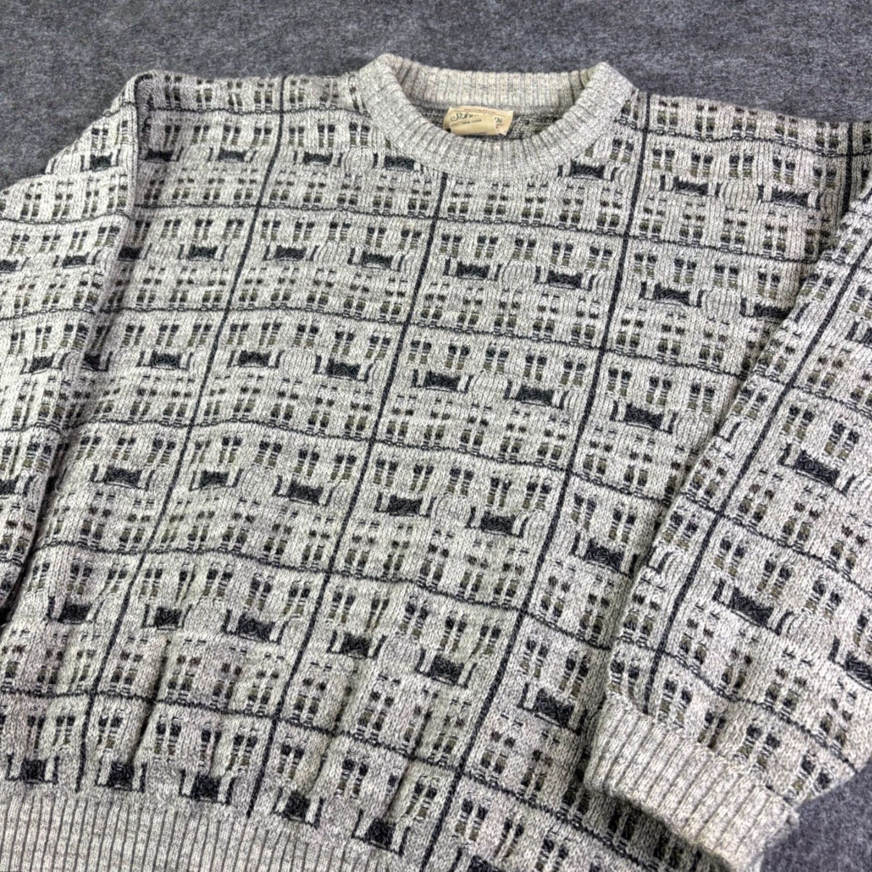 Vintage VINTAGE St Johns Bay Sweater Geometric Pattern Crew Neck Long Sleeve Mens M Gray Knit Pullover All Seasons 90s Casual Size US M / EU 48-50 / 2 - 6 Thumbnail