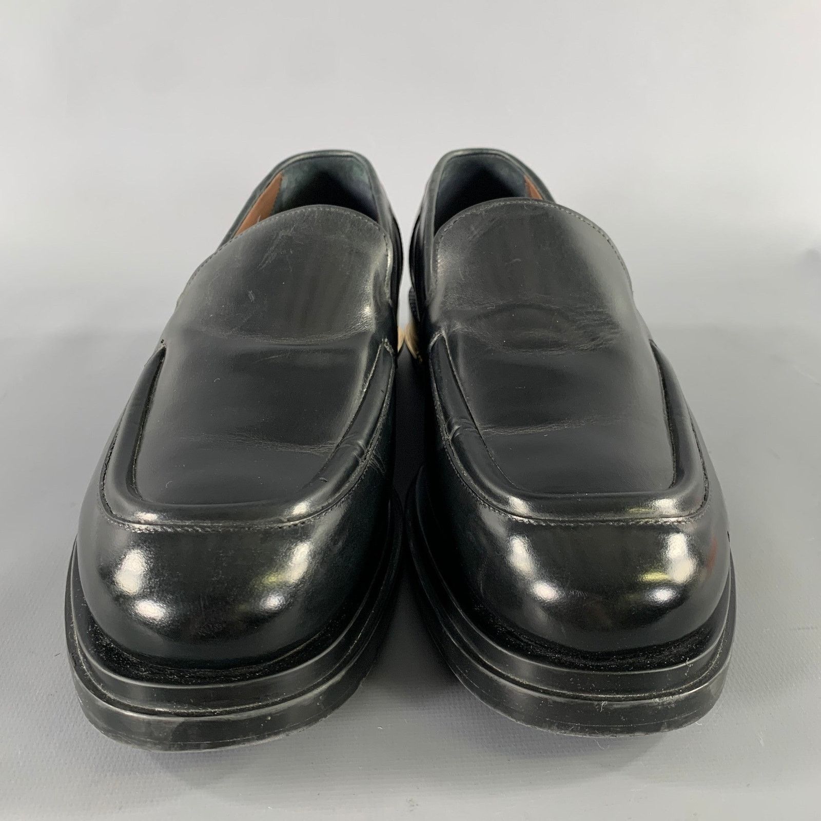 Salvatore Ferragamo SALVATORE FERRAGAMO Size 8 Black Leather Yacht Loafers Size US 8 / EU 41 - 4 Thumbnail