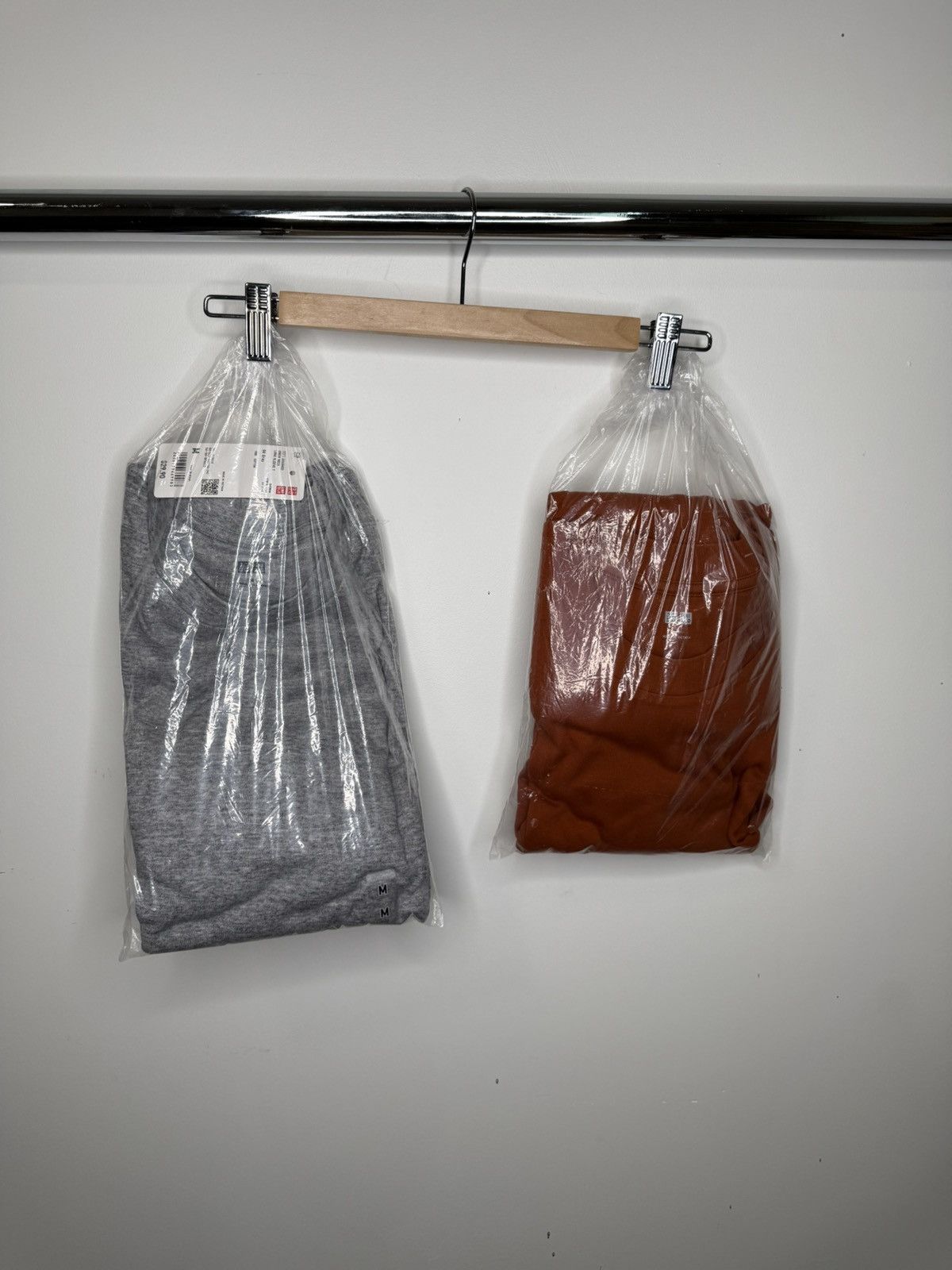 Uniqlo 5 Uniqlo Shirts Size US M / EU 48-50 / 2 - 5 Thumbnail