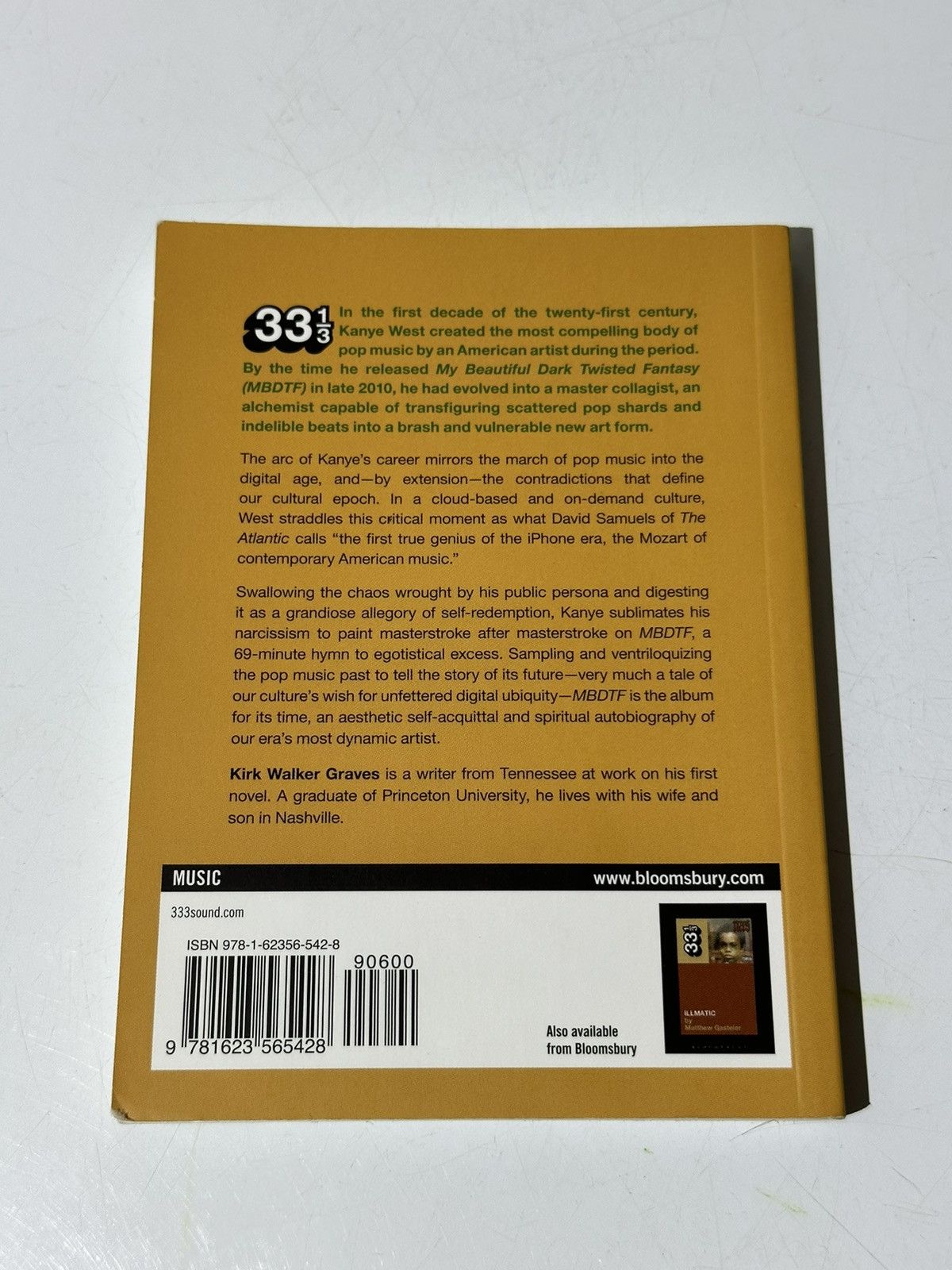 Kanye West Kanye West “MBDTF” Book Size ONE SIZE - 2 Thumbnail